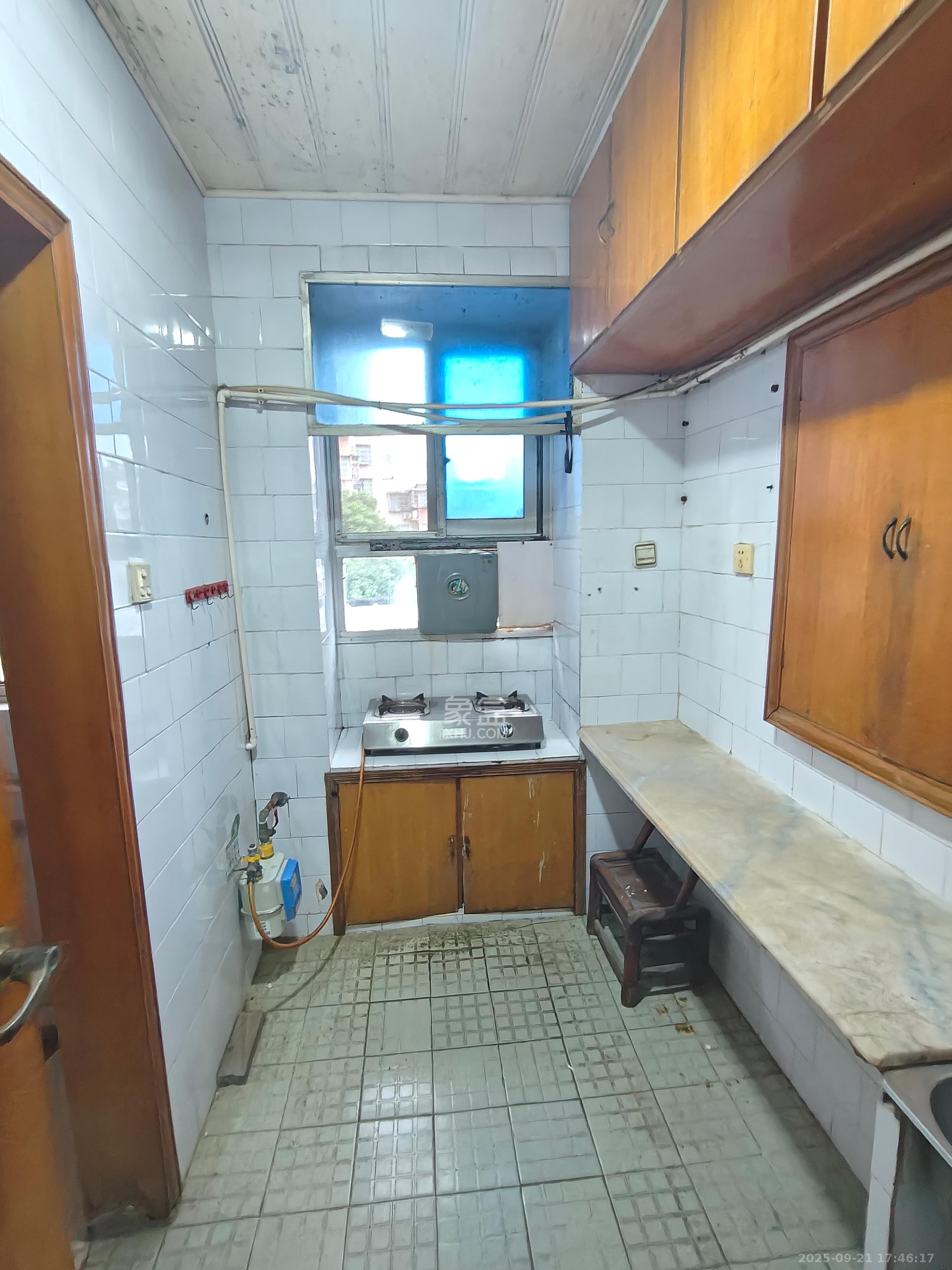 兴通园公寓 2室1厅1卫 1200.0元/月 兴通园公寓 2室1厅1卫 1200.0元/月室内图