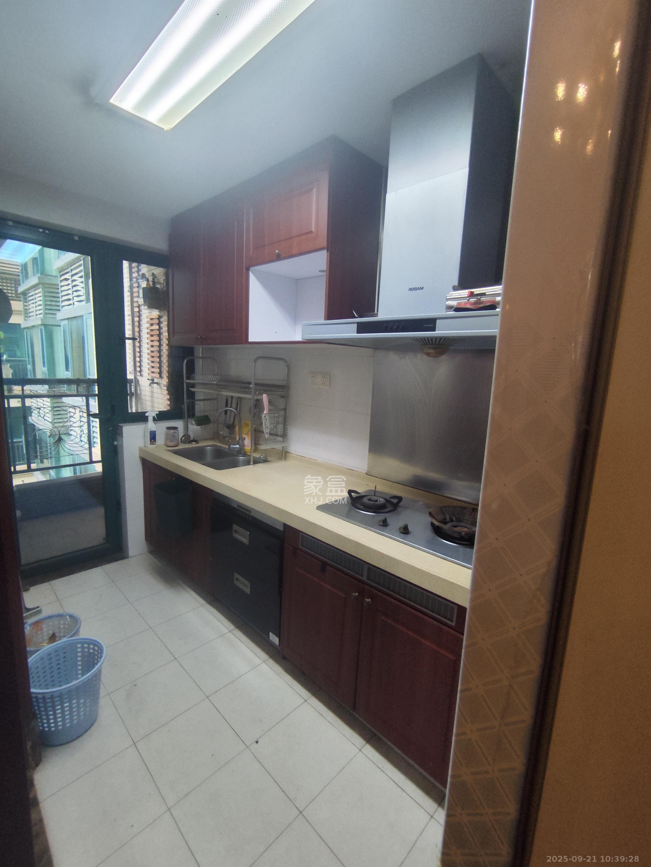 恒大绿洲 2室1厅1卫 2200.0元/月 恒大绿洲 2室1厅1卫 2200.0元/月室内图