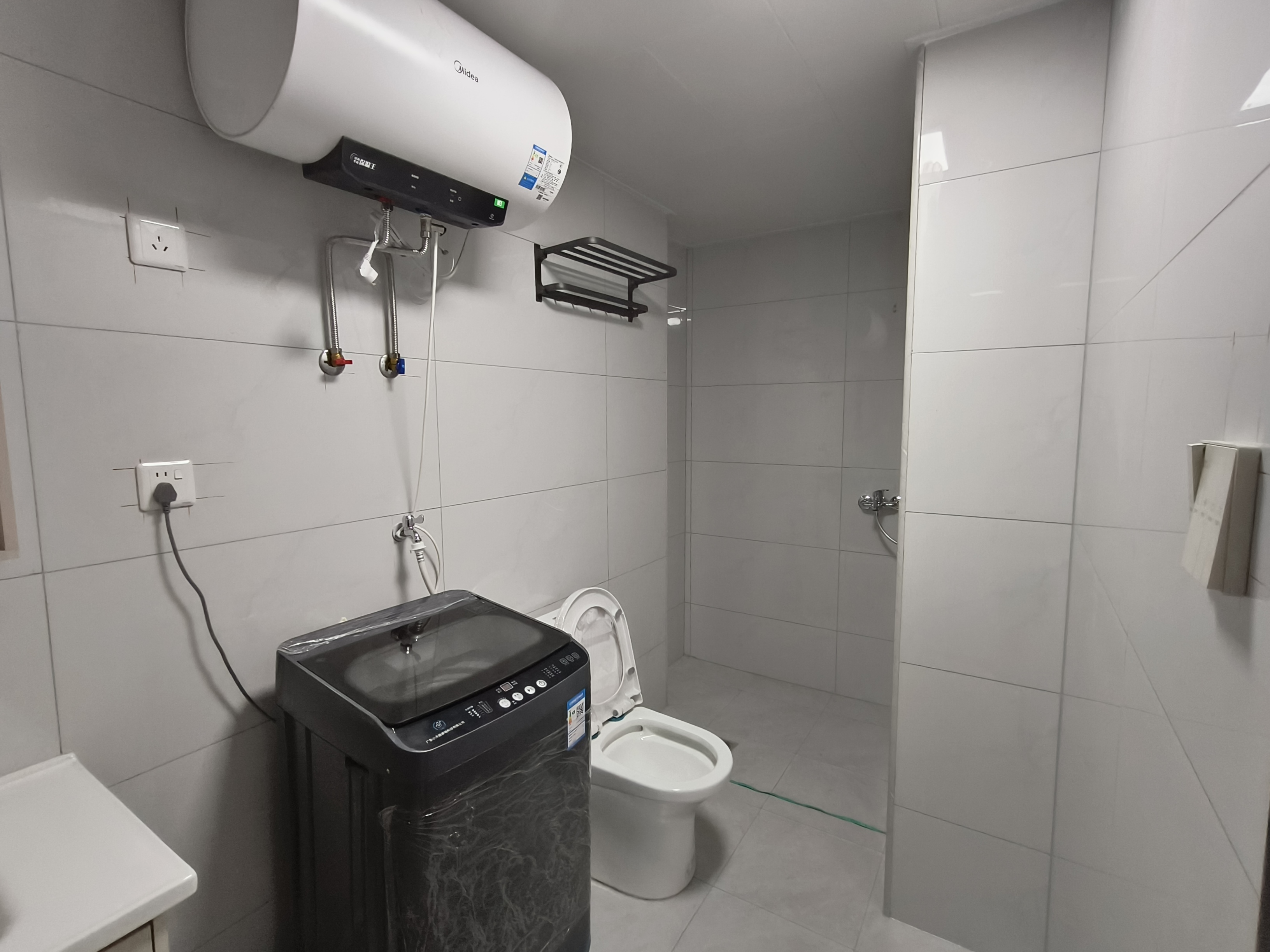 佳源罗马都市 1室1厅1卫 1400.0元/月 佳源罗马都市 1室1厅1卫 1400.0元/月室内图