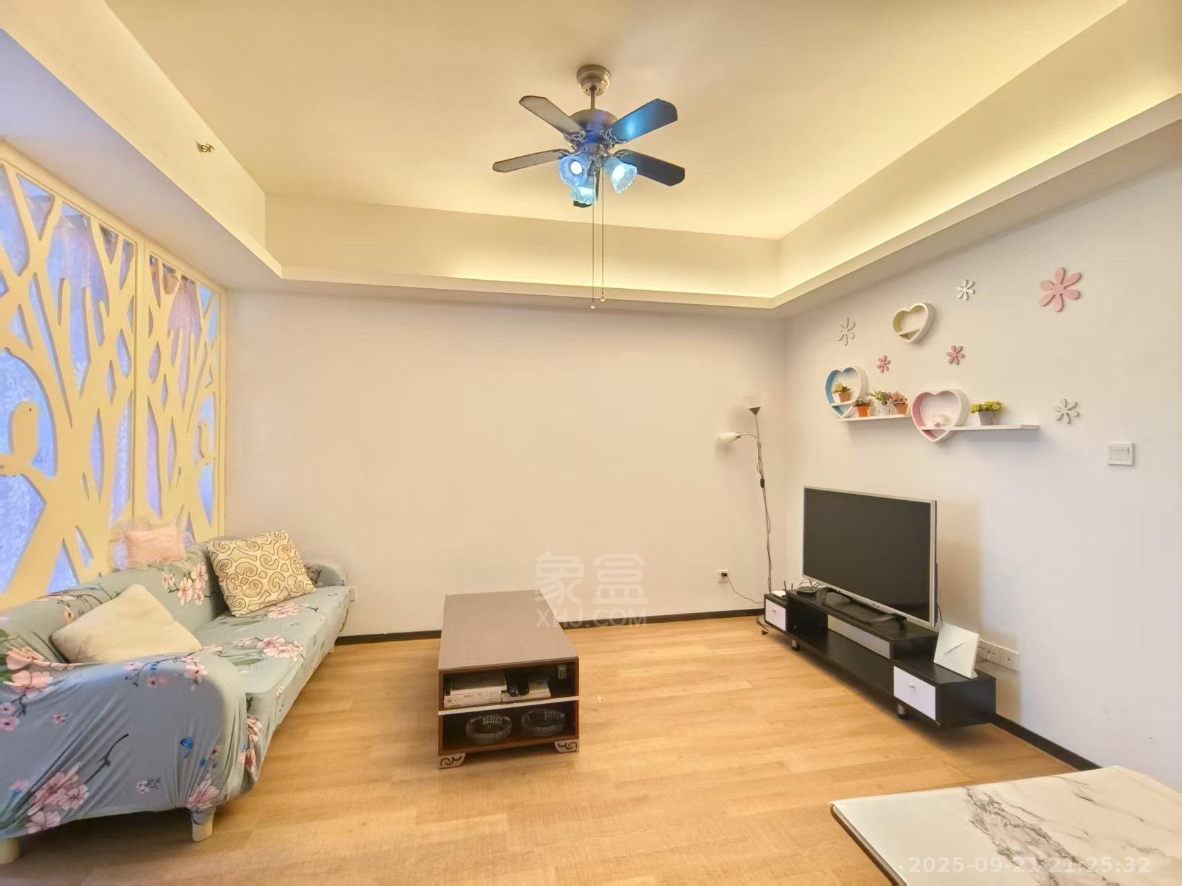 中泰财富湘江 1室1厅1卫 1800.0元/月 中泰财富湘江 1室1厅1卫 1800.0元/月室内图