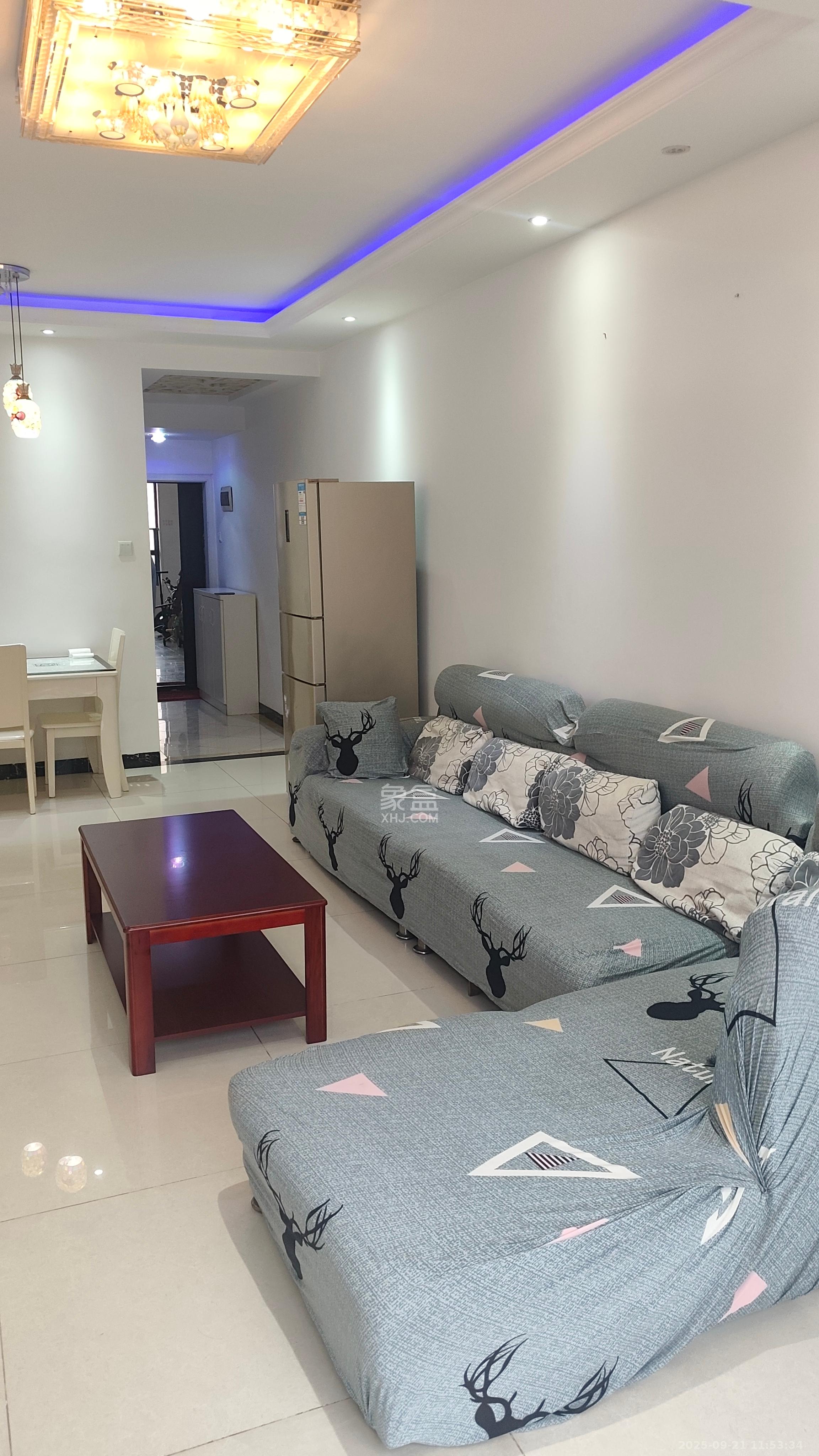 黑金时代广场 3室1厅1卫 1700.0元/月 黑金时代广场 3室1厅1卫 1700.0元/月室内图