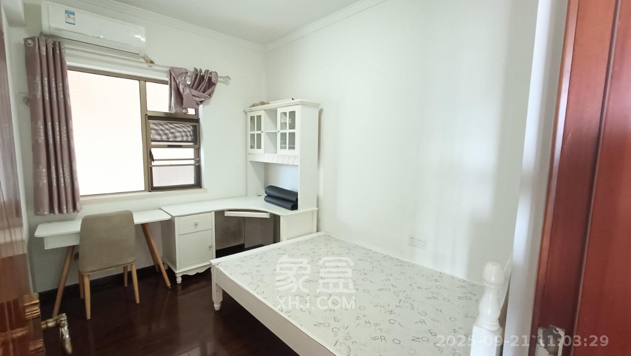 江山帝景哈佛 3室2厅2卫 2200.0元/月 江山帝景哈佛 3室2厅2卫 2200.0元/月室内图