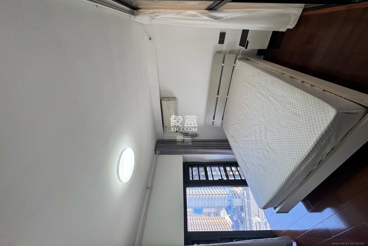 藏珑湖上公馆 1室1厅1卫 2200.0元/月 藏珑湖上公馆 1室1厅1卫 2200.0元/月室内图