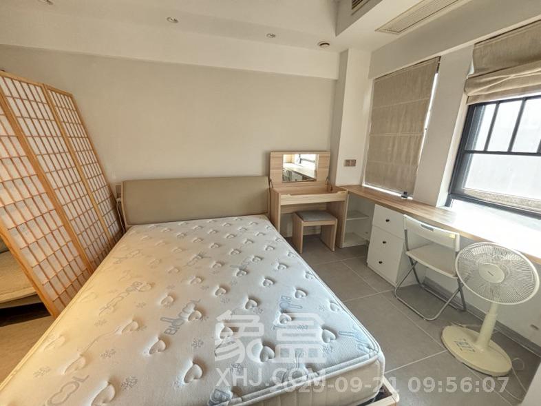 鑫远玲珑  1室1厅1卫    2100.0元/月室内图