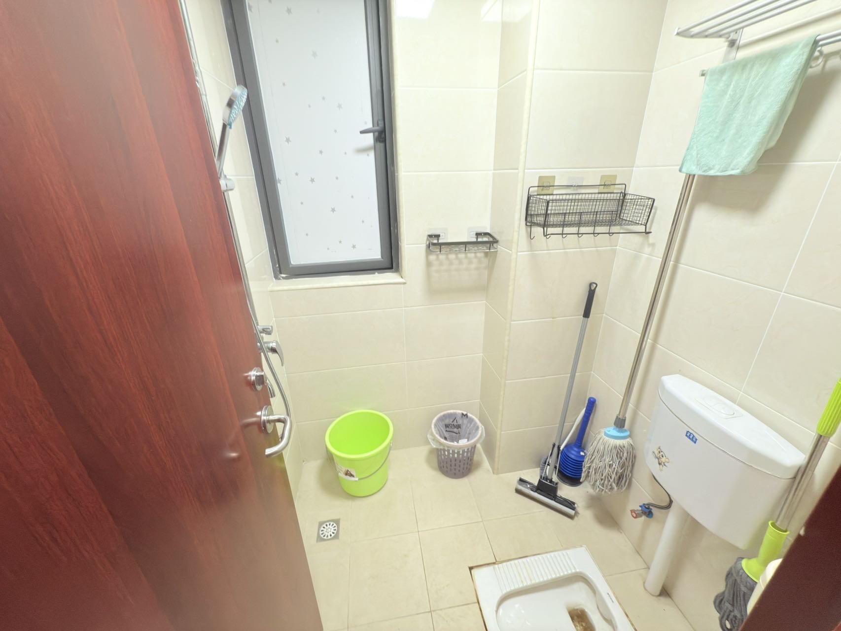 坡巷雅苑 3室1厅1卫 2500.0元/月 坡巷雅苑 3室1厅1卫 2500.0元/月室内图