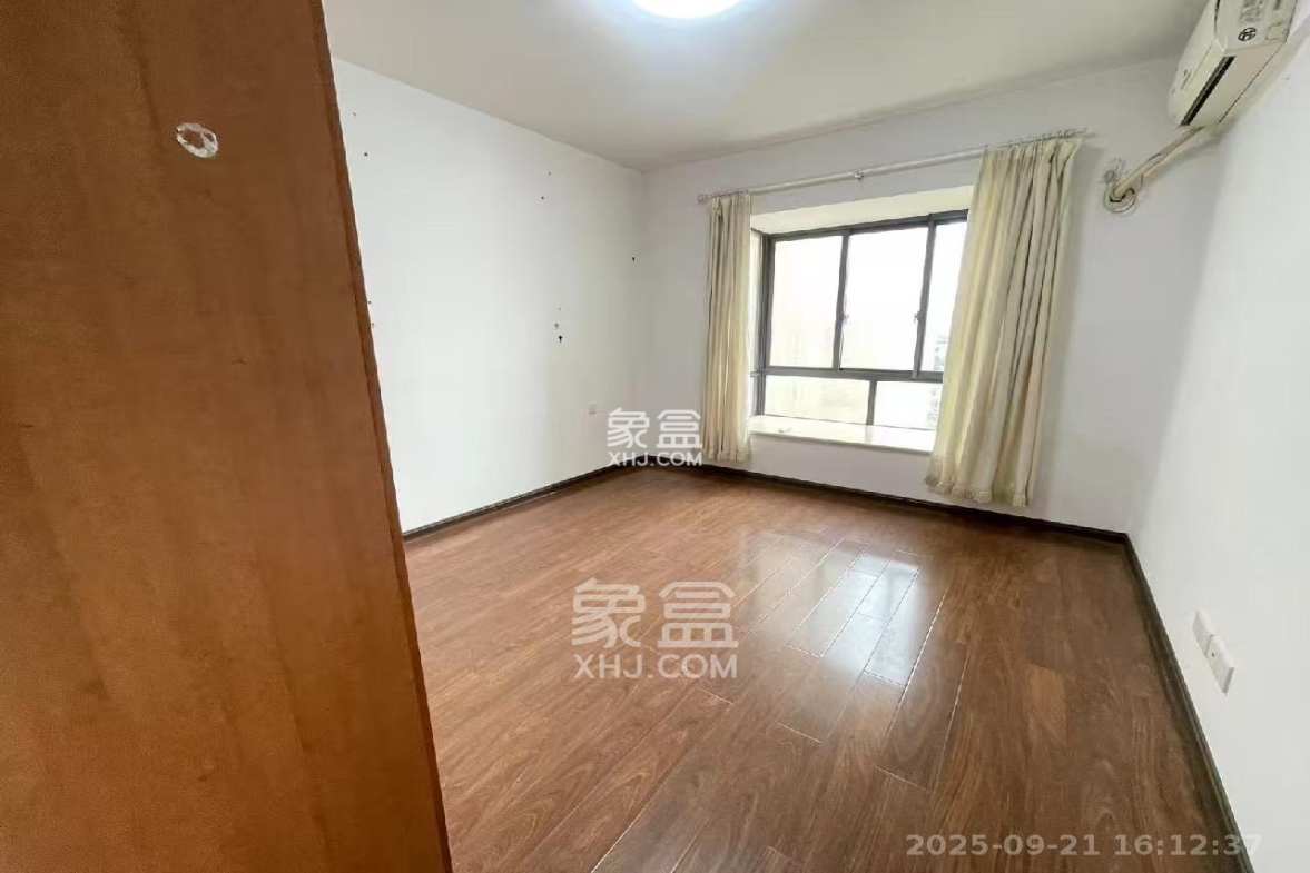 长沙紫金苑 3室2厅1卫 4000.0元/月 长沙紫金苑 3室2厅1卫 4000.0元/月室内图