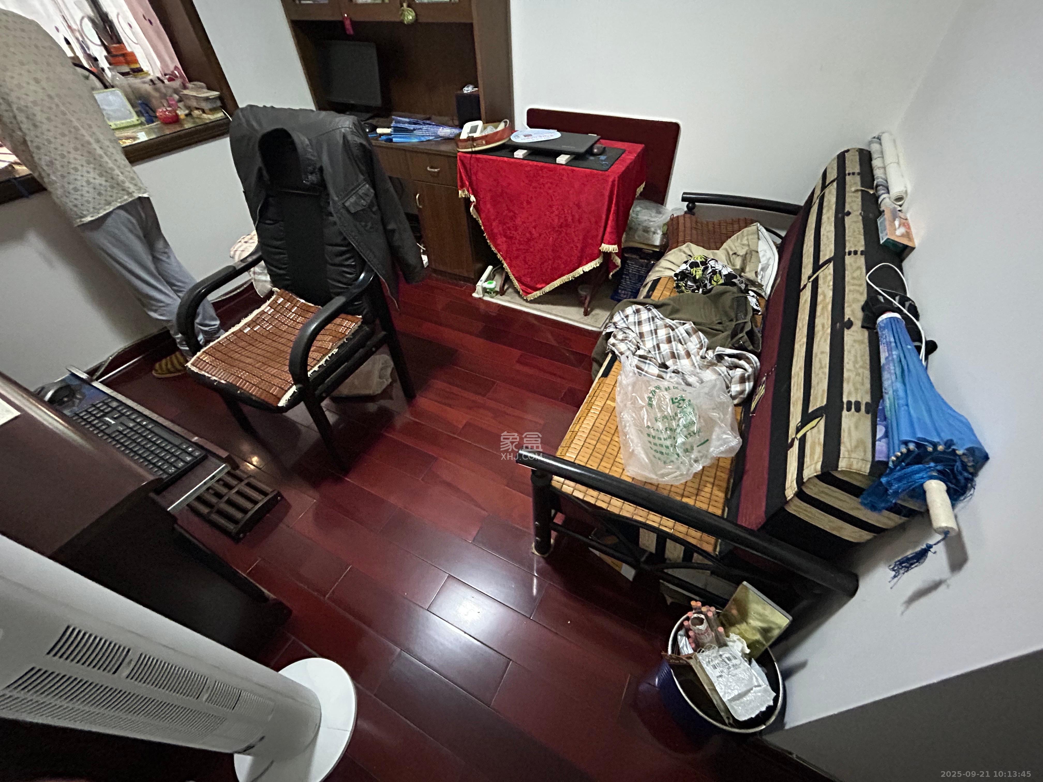 富湘园  3室2厅2卫    3000.0元/月室内图