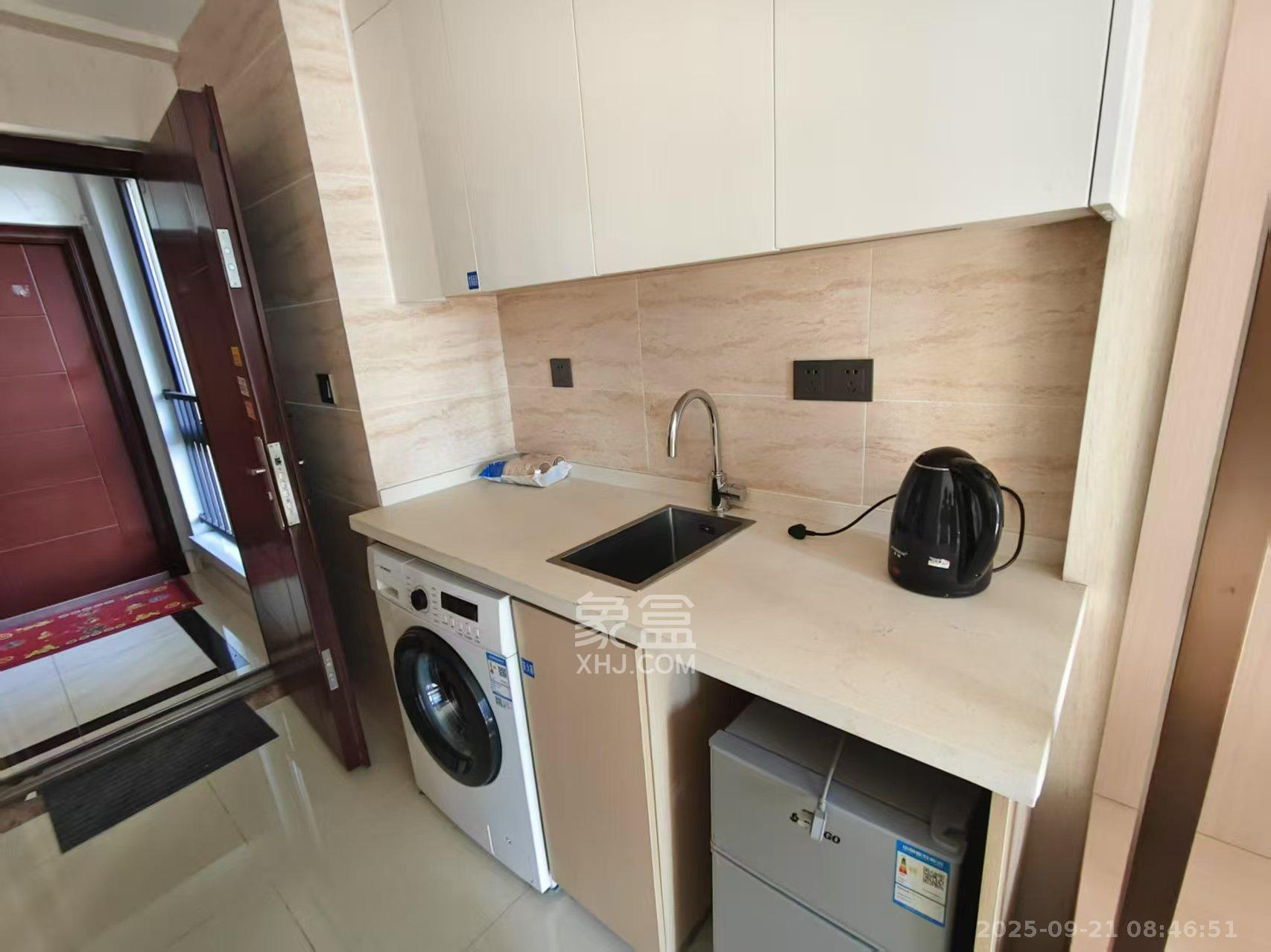 君合天玺  1室2厅1卫    1300.0元/月室内图