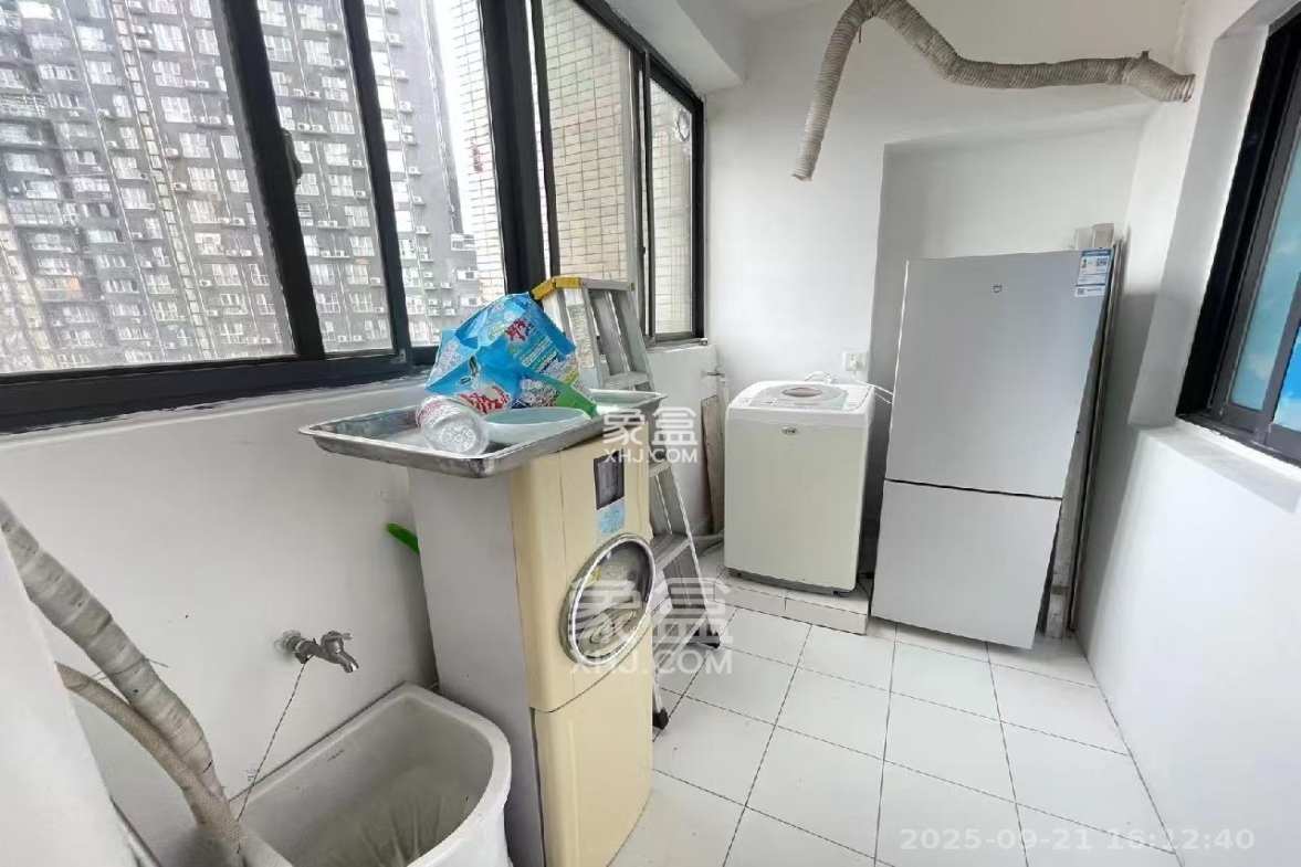 长沙紫金苑 3室2厅1卫 4000.0元/月 长沙紫金苑 3室2厅1卫 4000.0元/月室内图