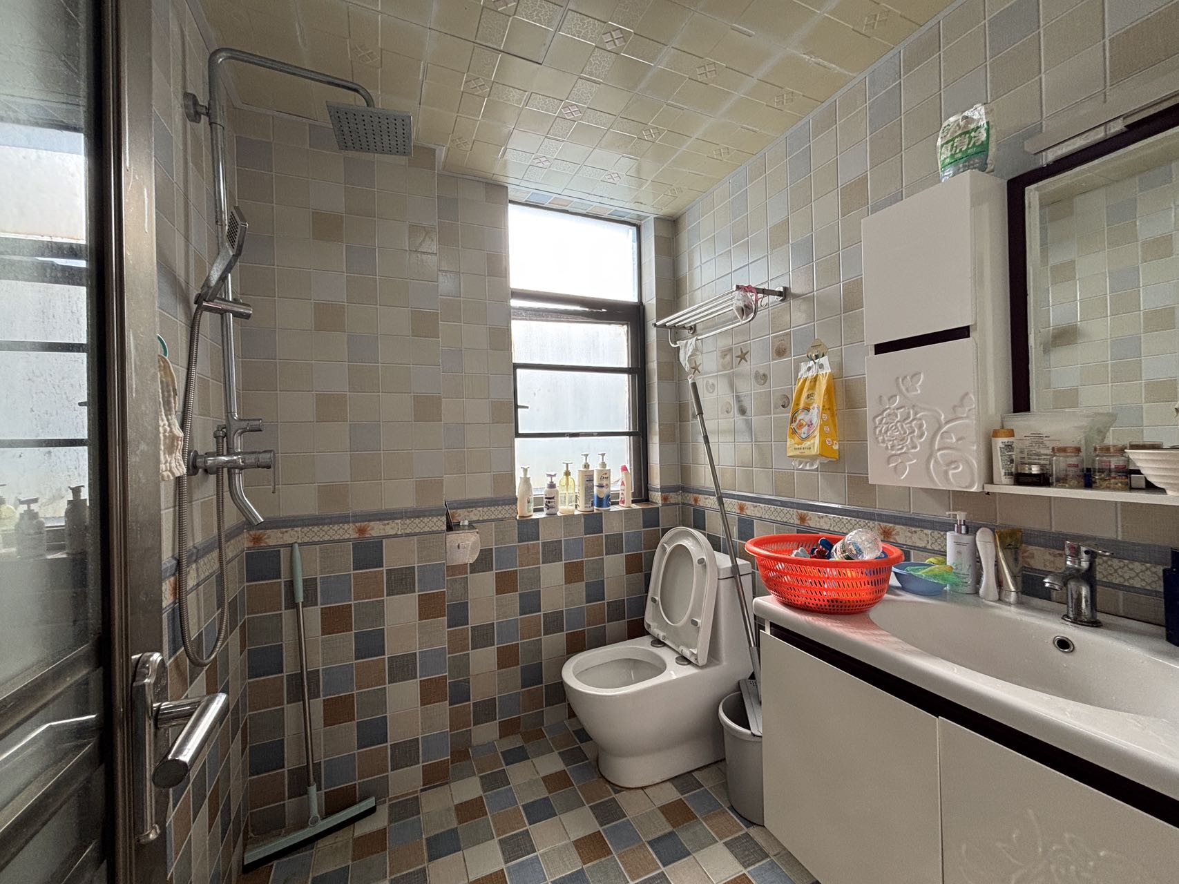 伊泰天骄一期 2室2厅1卫 118.0万 伊泰天骄一期 2室2厅1卫 118.0万室内图