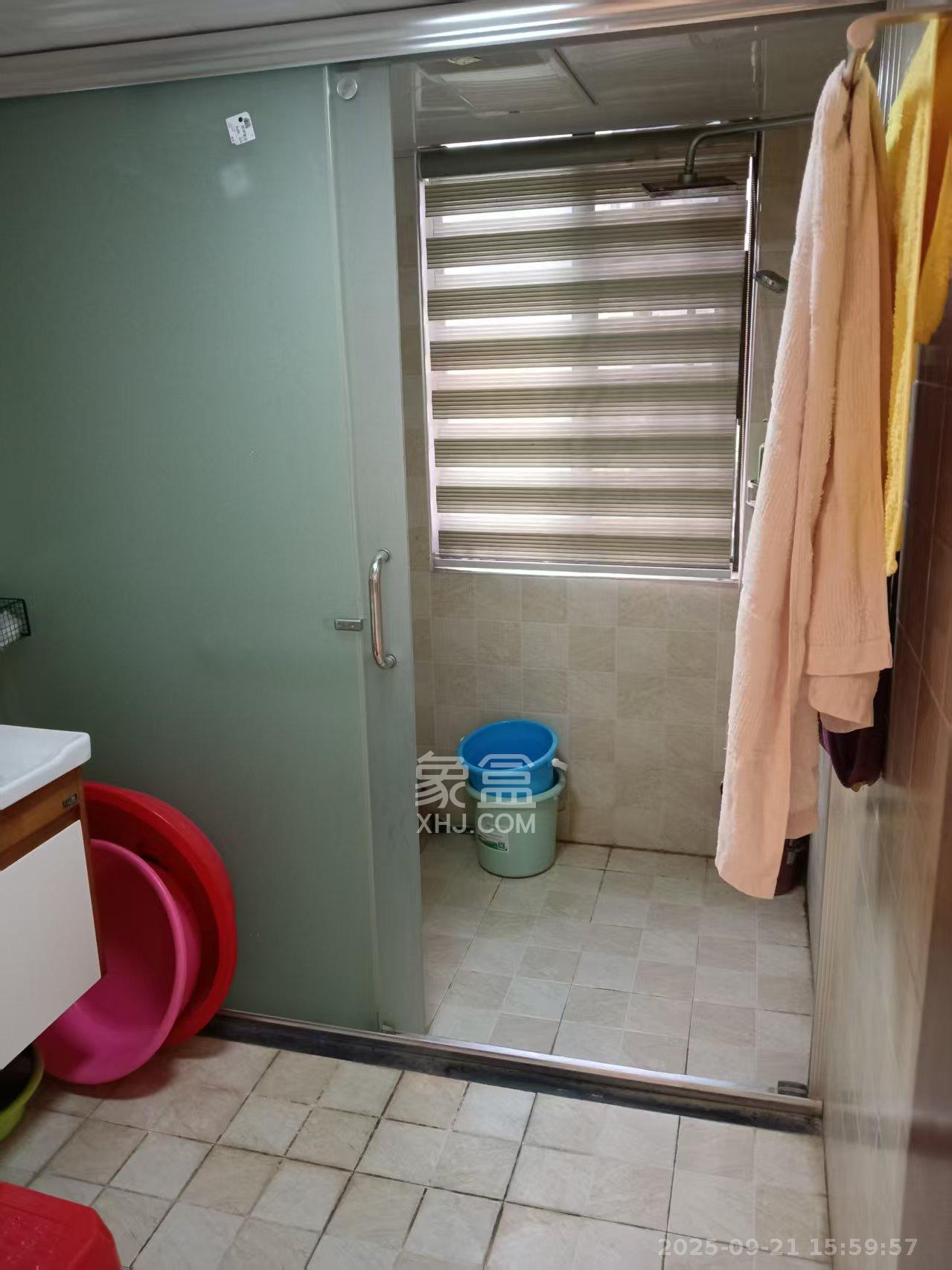 湘水郡(兴旺小爱同学) 3室2厅2卫 2500.0元/月 湘水郡(兴旺小爱同学) 3室2厅2卫 2500.0元/月室内图