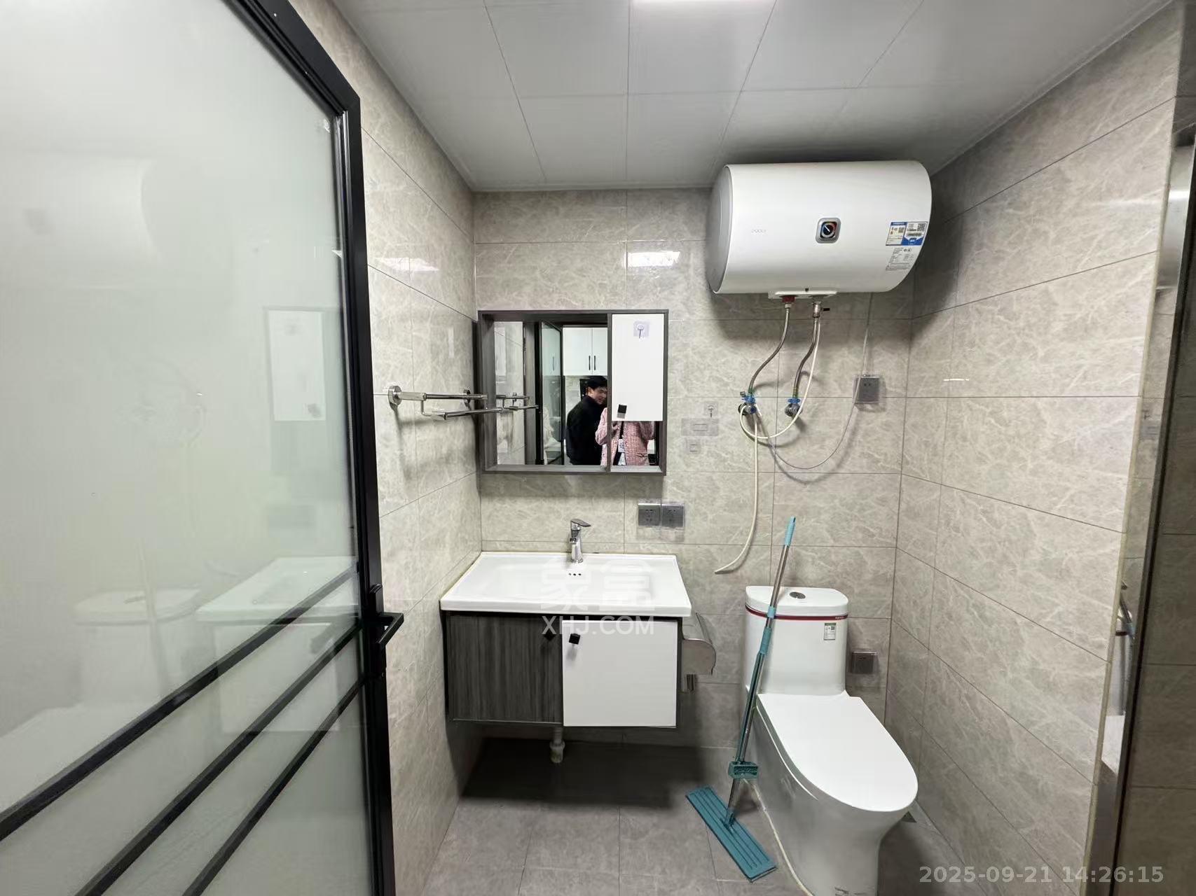 中建悦和城  1室1厅1卫   1500.00元/月室内图