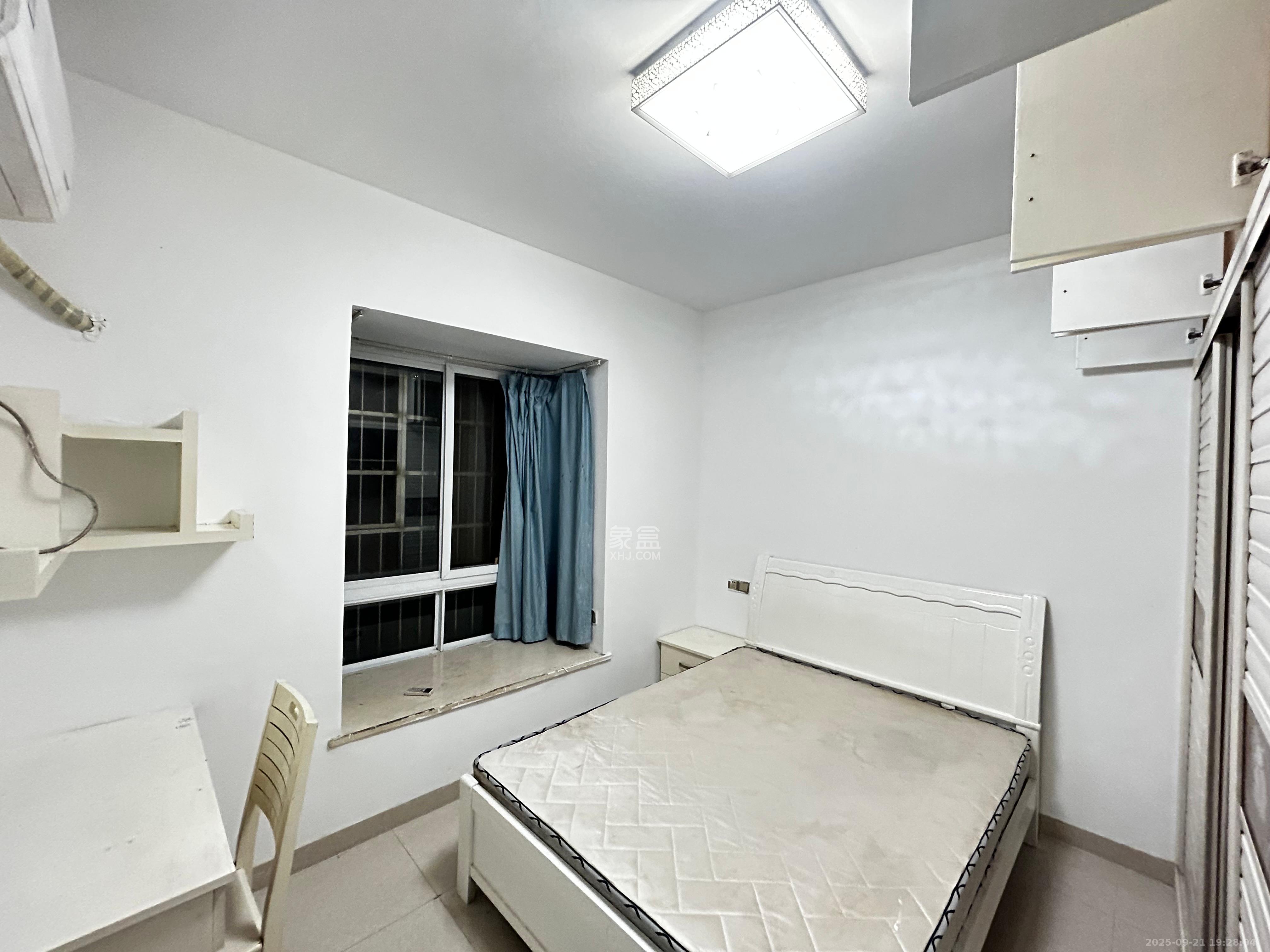 楚天世纪城东苑 4室2厅2卫 2200.0元/月 楚天世纪城东苑 4室2厅2卫 2200.0元/月室内图