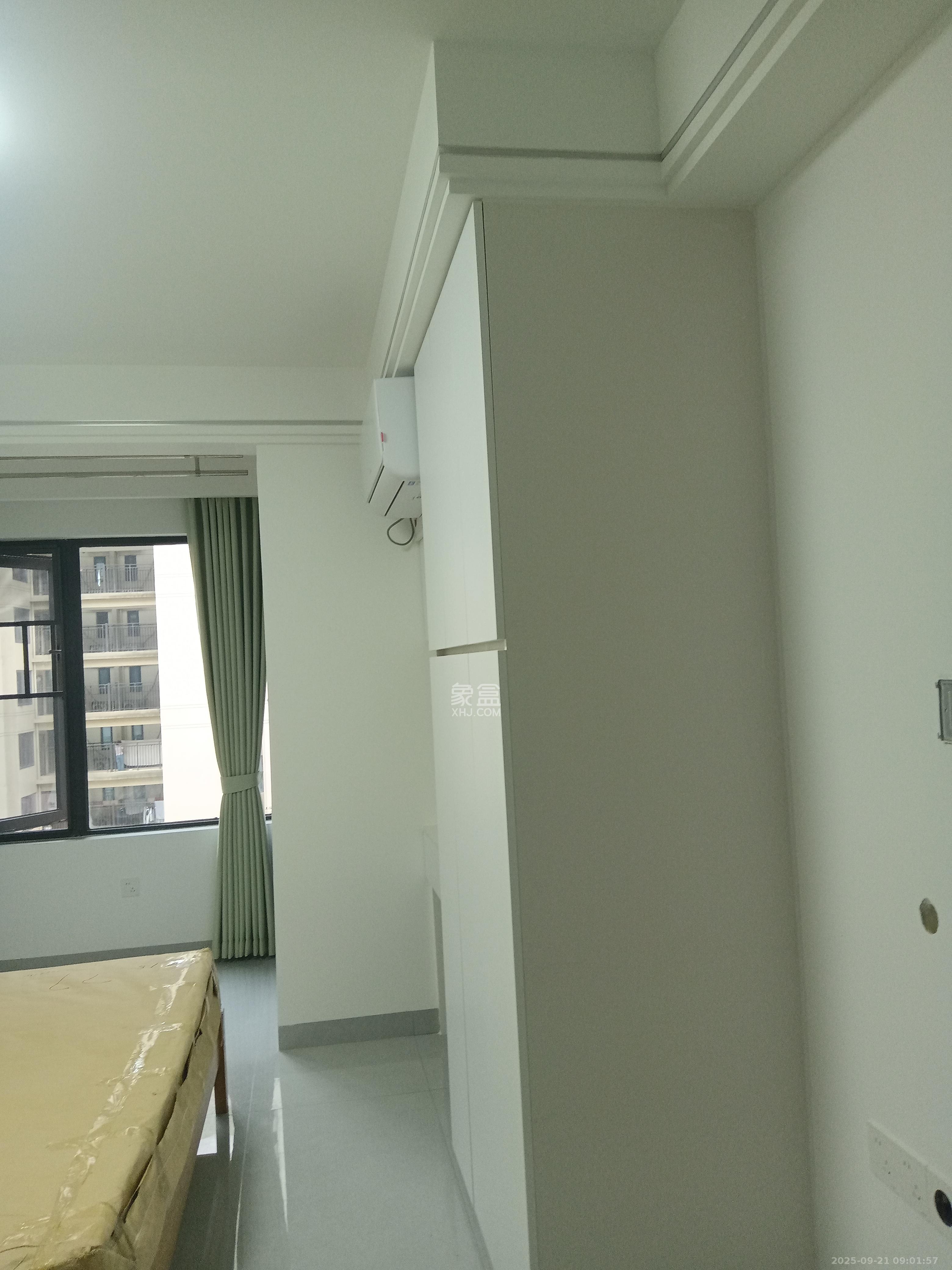 中海珑悦府 1室1厅1卫 1400.0元/月 中海珑悦府 1室1厅1卫 1400.0元/月室内图