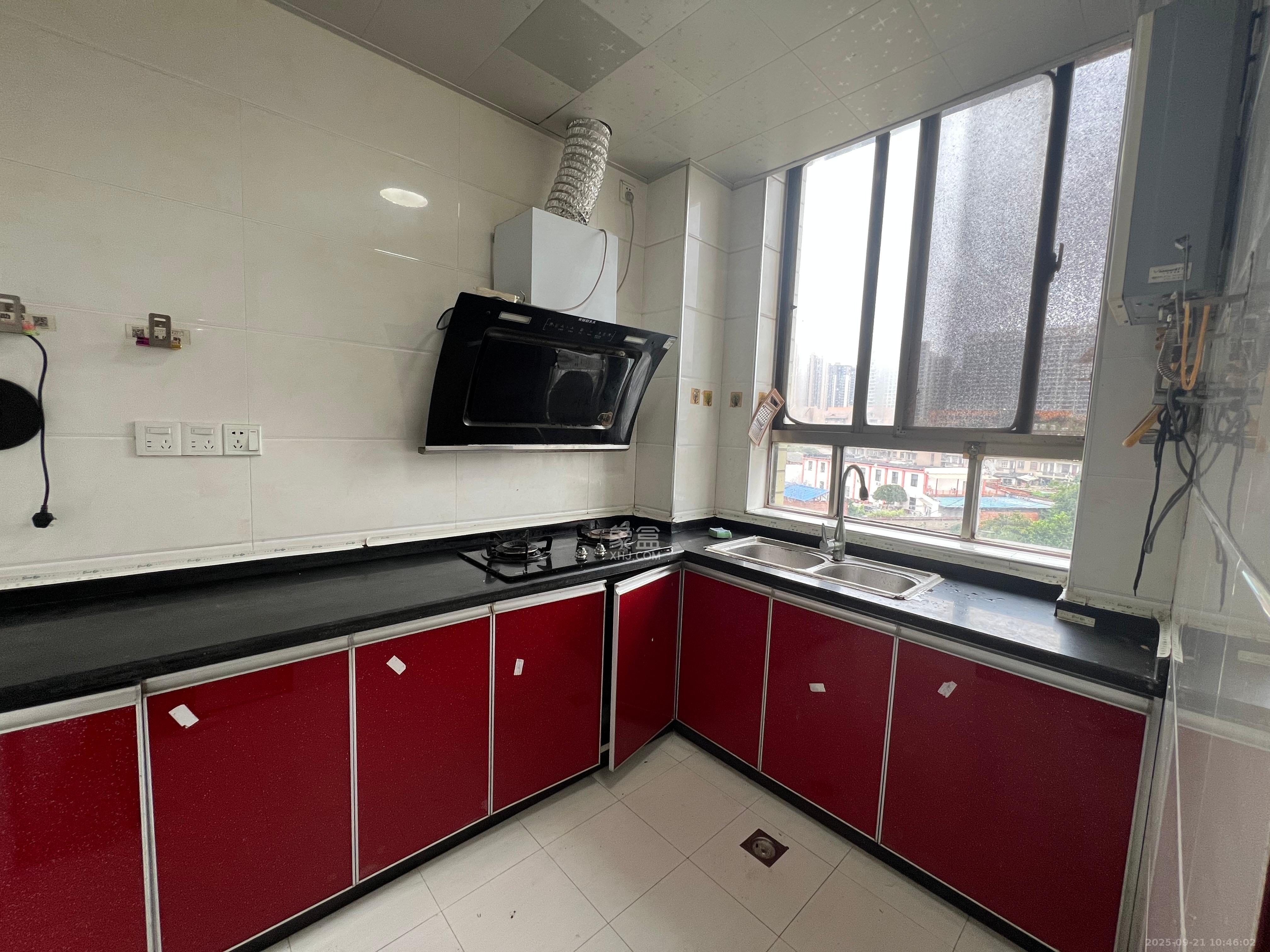 荷叶小区 2室2厅1卫 1000.0元/月 荷叶小区 2室2厅1卫 1000.0元/月室内图