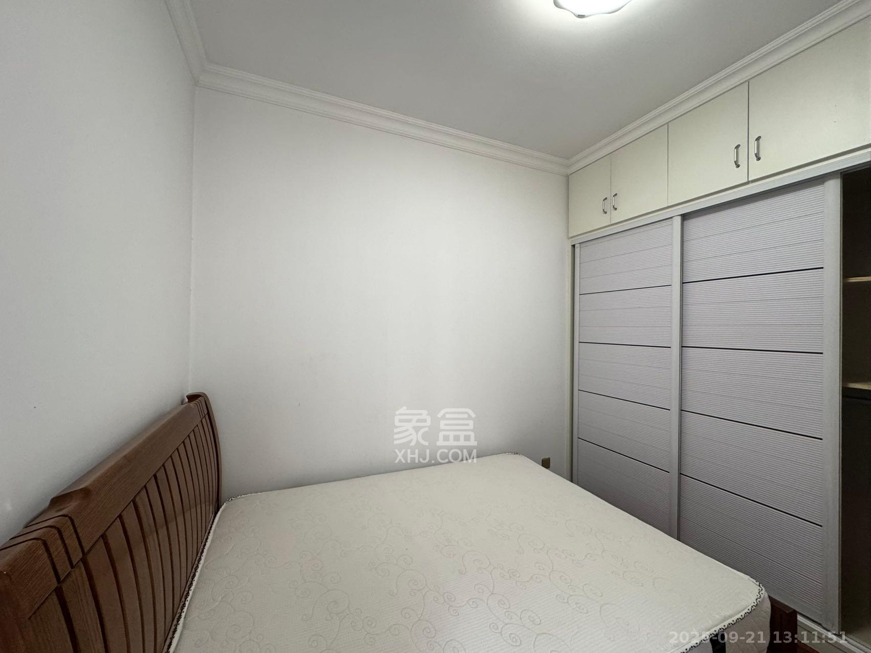 万博汇  2室1厅1卫    3000.0元/月室内图