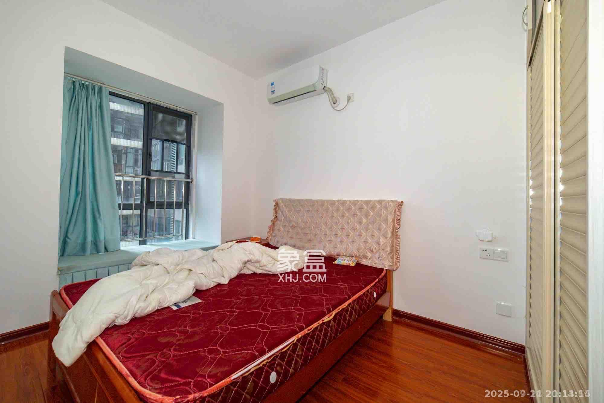 恒基凯旋门一二期  2室1厅1卫    1900.0元/月室内图