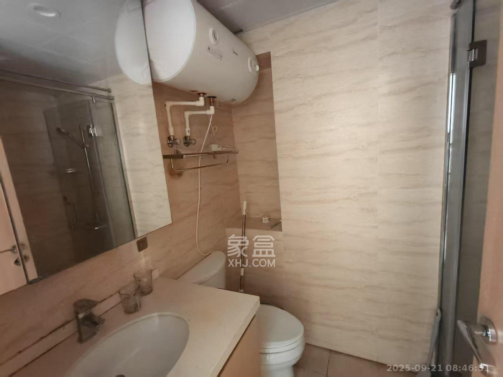 君合天玺 1室2厅1卫 1300.0元/月 君合天玺 1室2厅1卫 1300.0元/月室内图