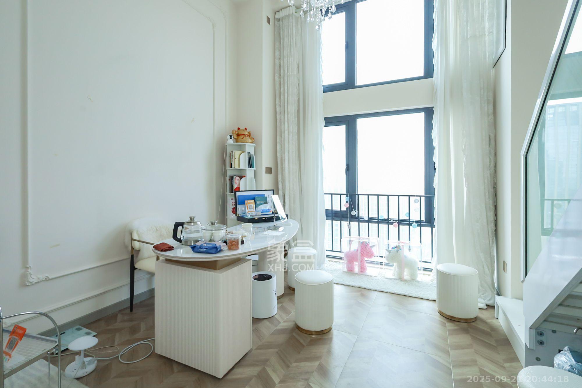 启迪协信中心 2室1厅1卫 2700.0元/月 启迪协信中心 2室1厅1卫 2700.0元/月室内图