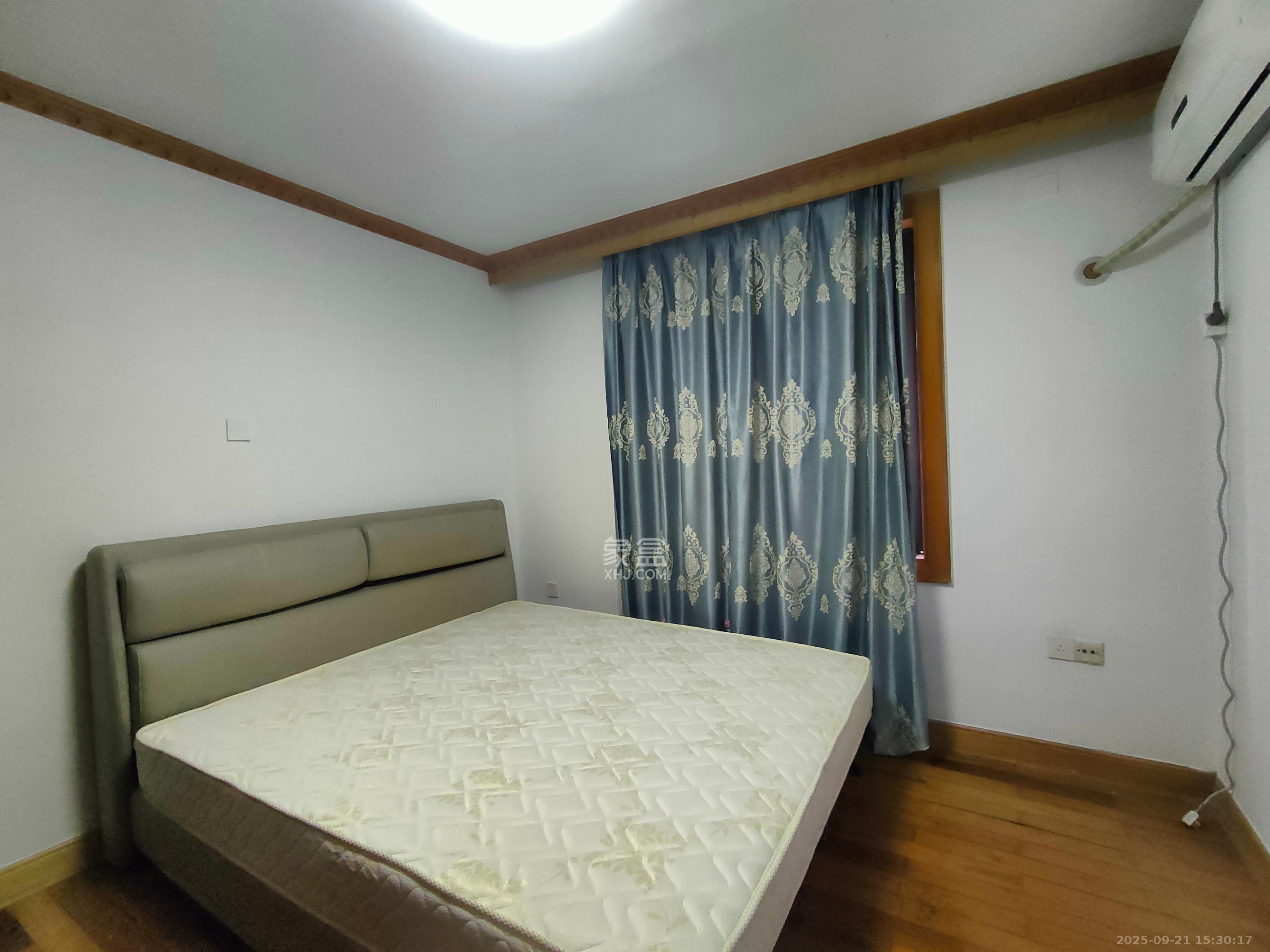 中建五局信和苑二区 2室2厅1卫 1500.0元/月 中建五局信和苑二区 2室2厅1卫 1500.0元/月室内图