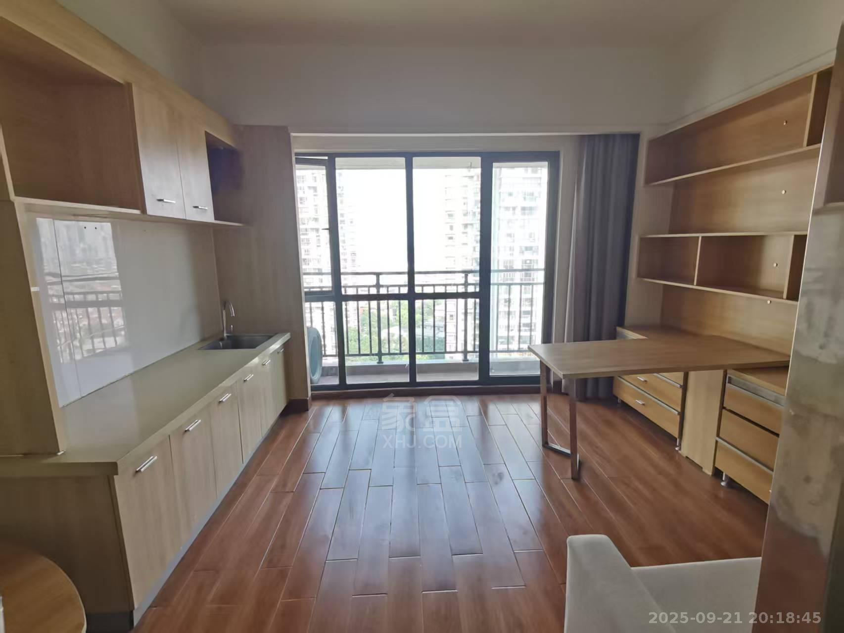 湘江名都 1室1厅1卫 900.0元/月 湘江名都 1室1厅1卫 900.0元/月室内图