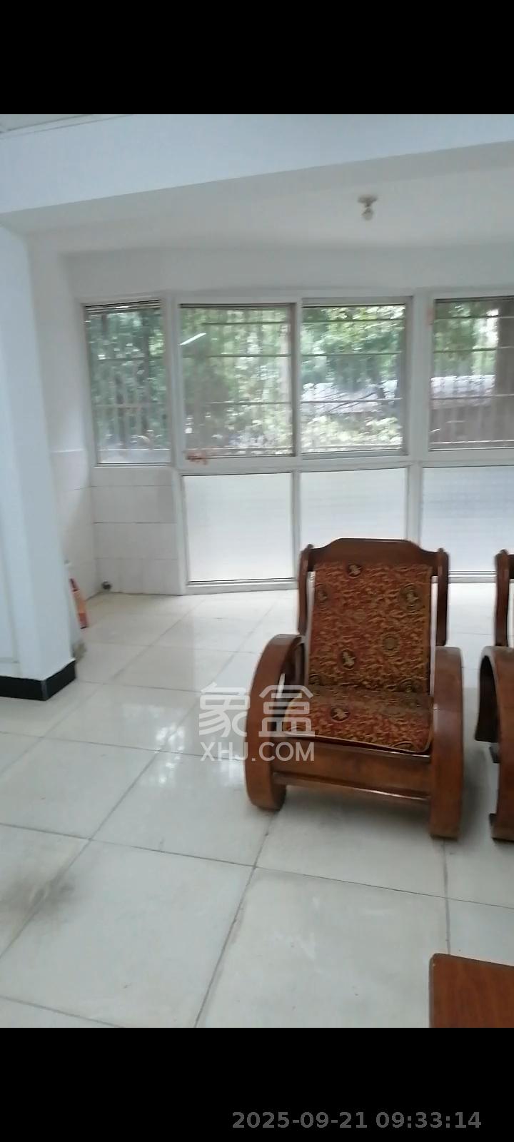 新悦家园 3室2厅2卫 2600.0元/月 新悦家园 3室2厅2卫 2600.0元/月室内图