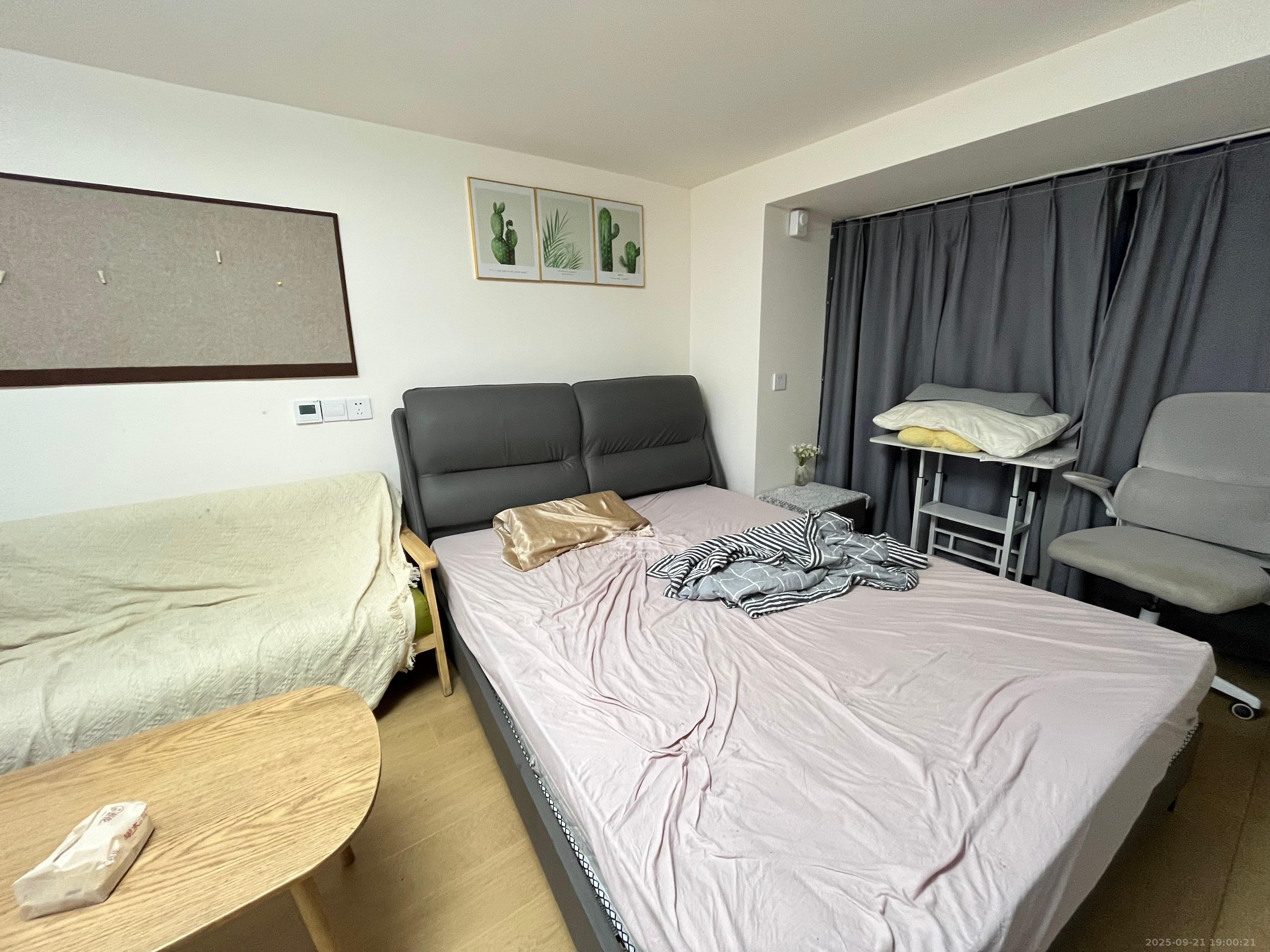 正荣梅溪紫阙台 1室1厅1卫 1550.0元/月 正荣梅溪紫阙台 1室1厅1卫 1550.0元/月室内图