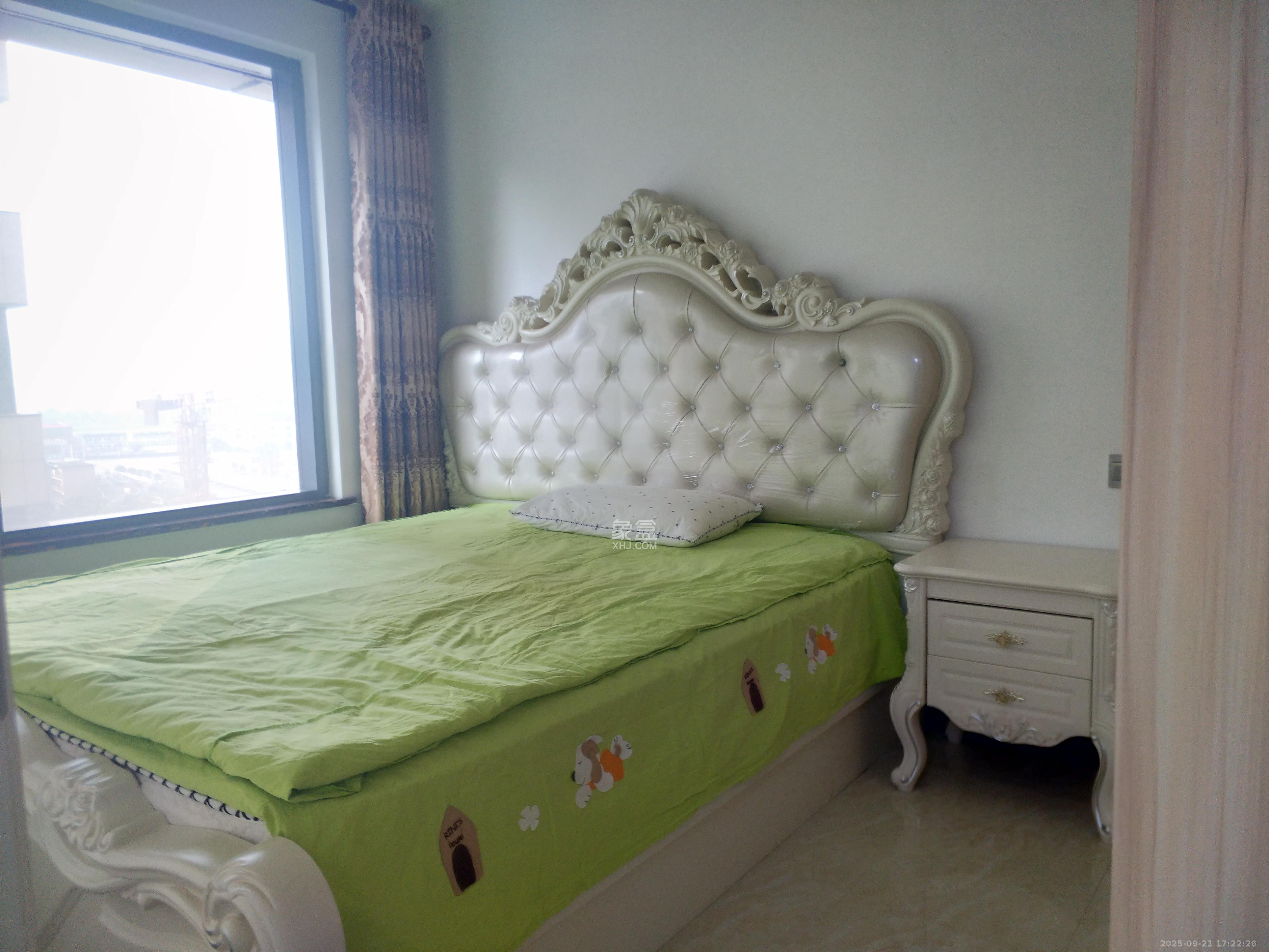 东怡外国（南湖一号)  1室1厅1卫    2600.0元/月室内图