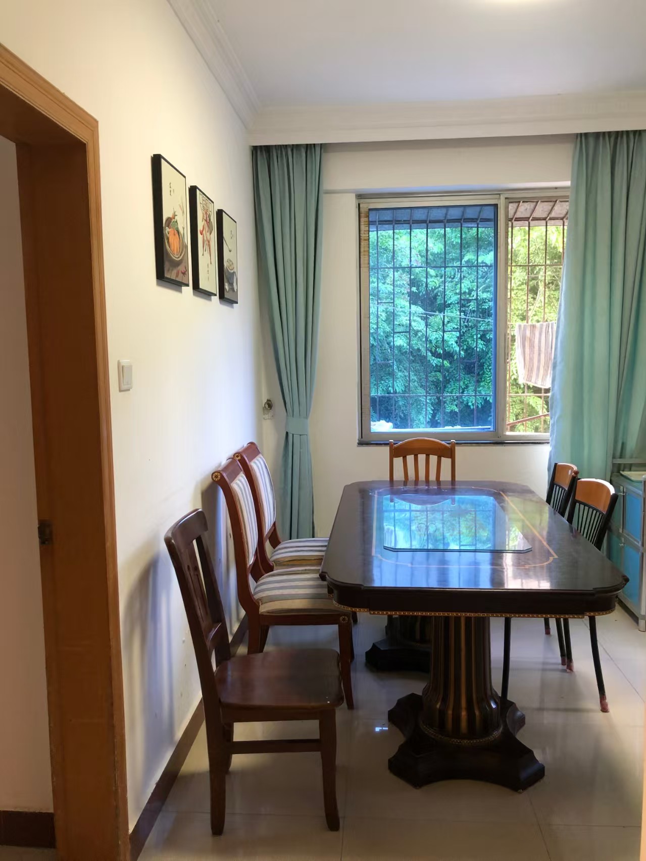 电信小区 3室2厅1卫 109.0万 电信小区 3室2厅1卫 109.0万客厅