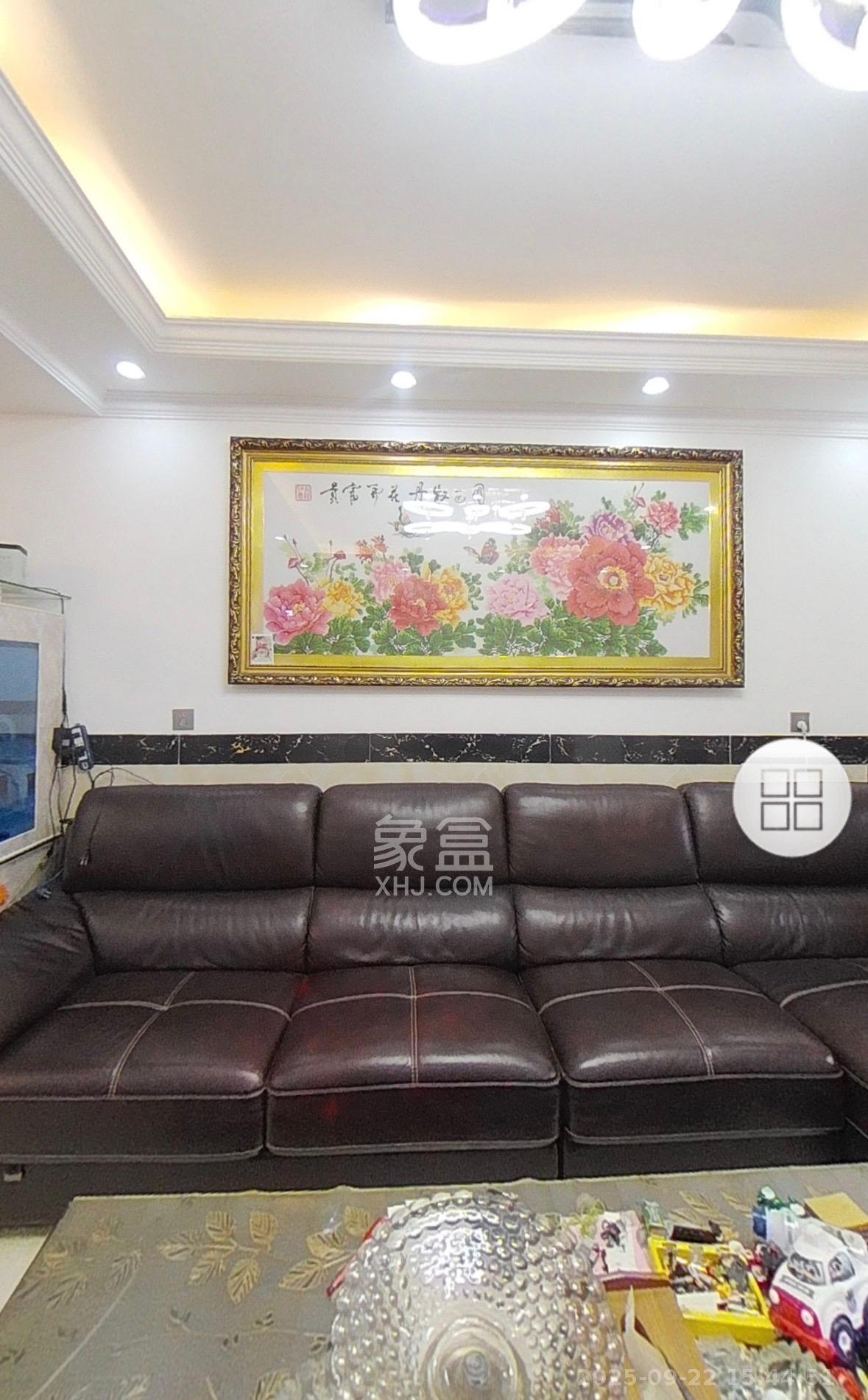 新城国际花都 4室2厅2卫 2600.0元/月 新城国际花都 4室2厅2卫 2600.0元/月室内图