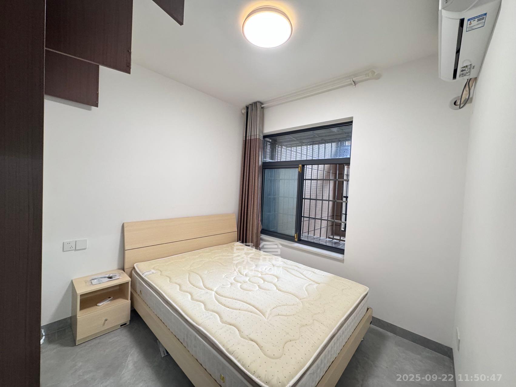 邦盛水岸御园 4室2厅2卫 2200.0元/月 邦盛水岸御园 4室2厅2卫 2200.0元/月室内图