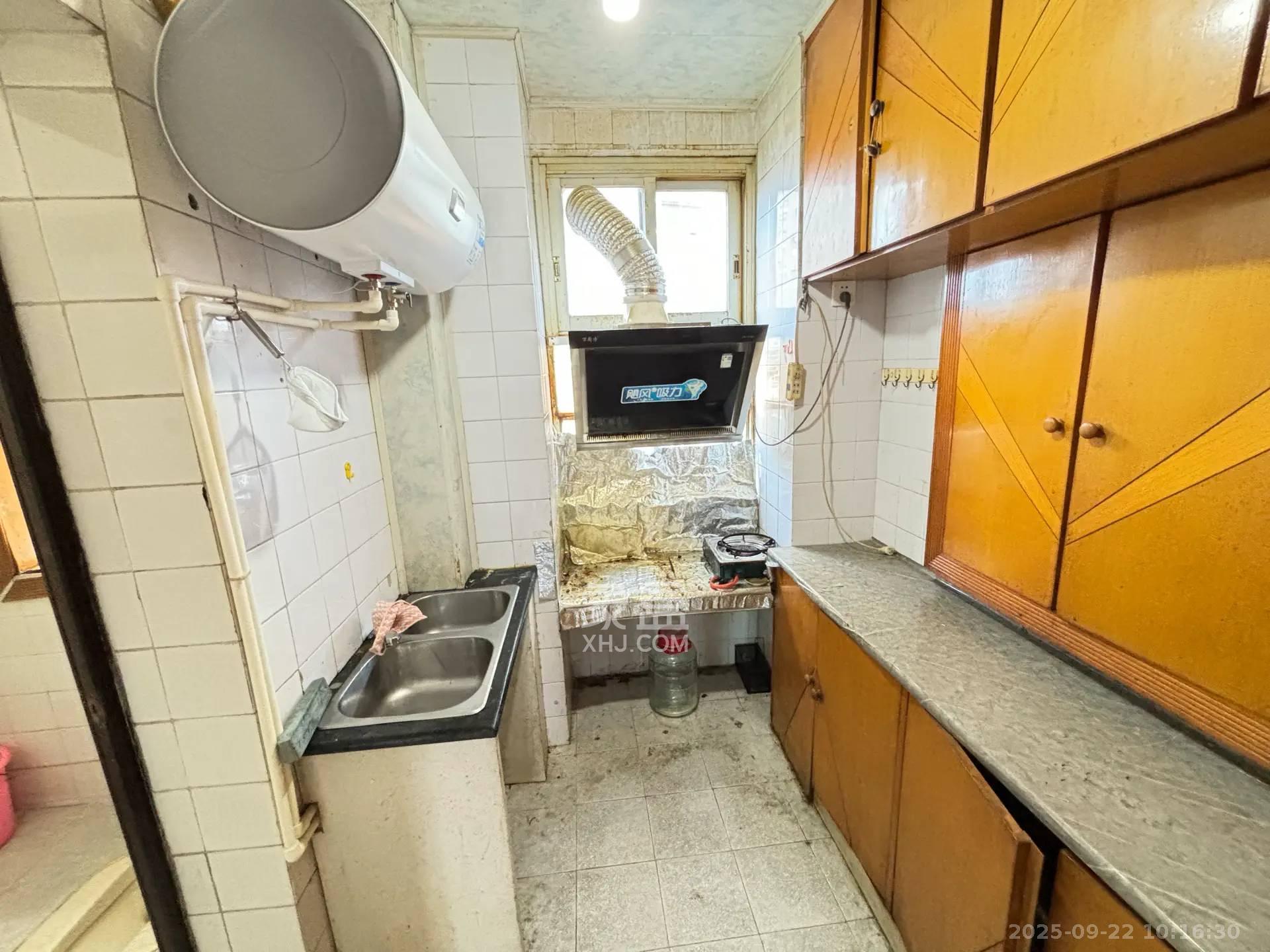 南园小区 2室1厅1卫 1300.0元/月 南园小区 2室1厅1卫 1300.0元/月室内图