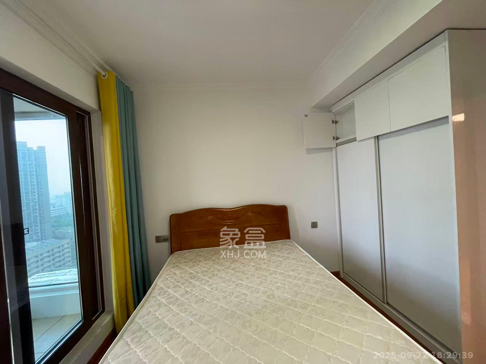 碧桂园星城首府  4室2厅2卫    2600.0元/月室内图