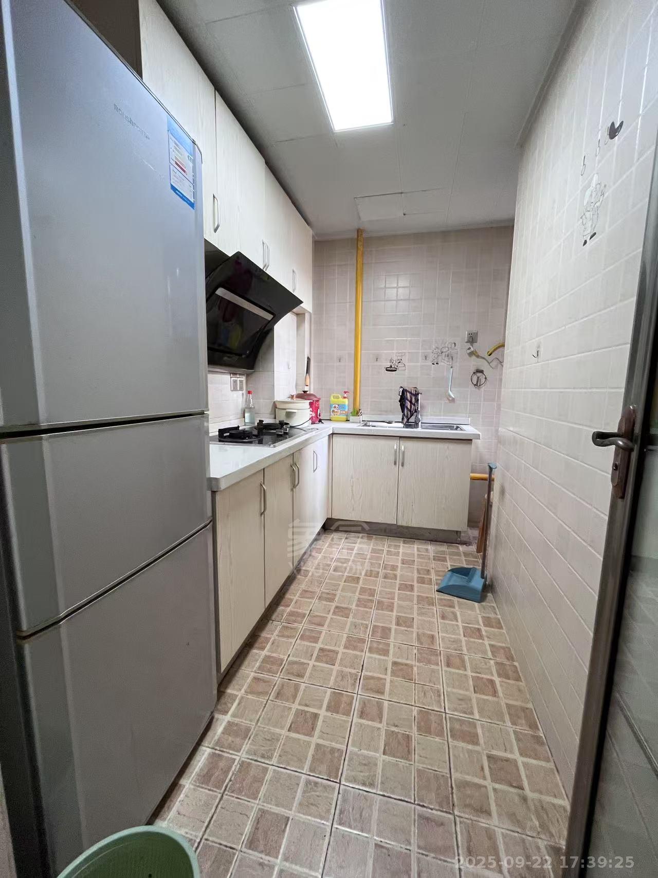 提香蓝岸  2室2厅1卫    1500.0元/月室内图