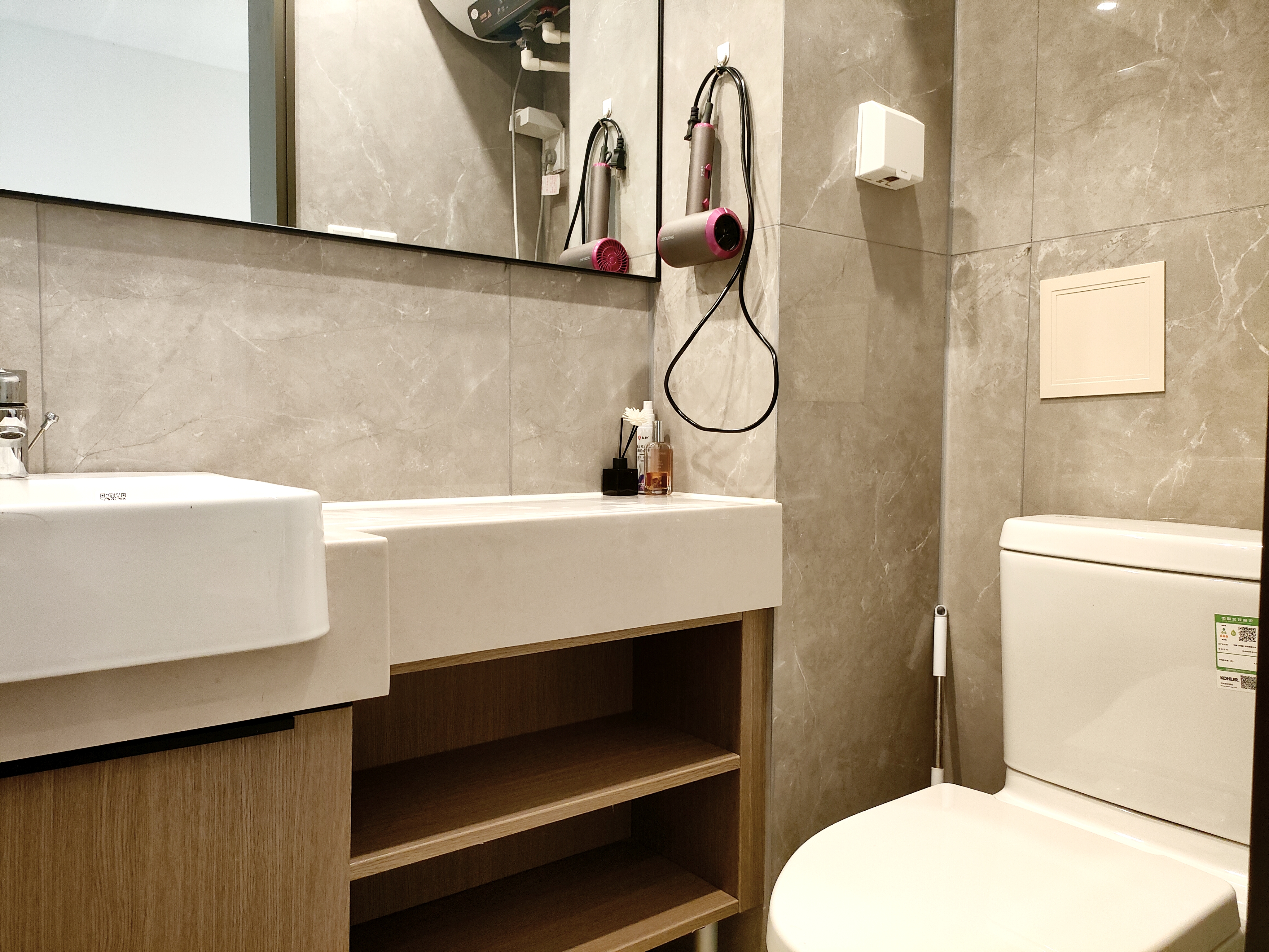 龙湖光年  1室0厅0卫    2000.0元/月室内图