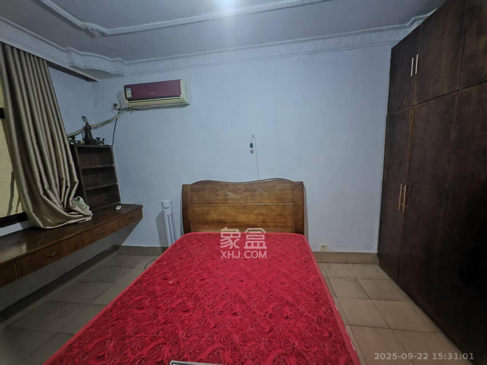 红泥山小区 2室1厅1卫 1500.0元/月 红泥山小区 2室1厅1卫 1500.0元/月室内图