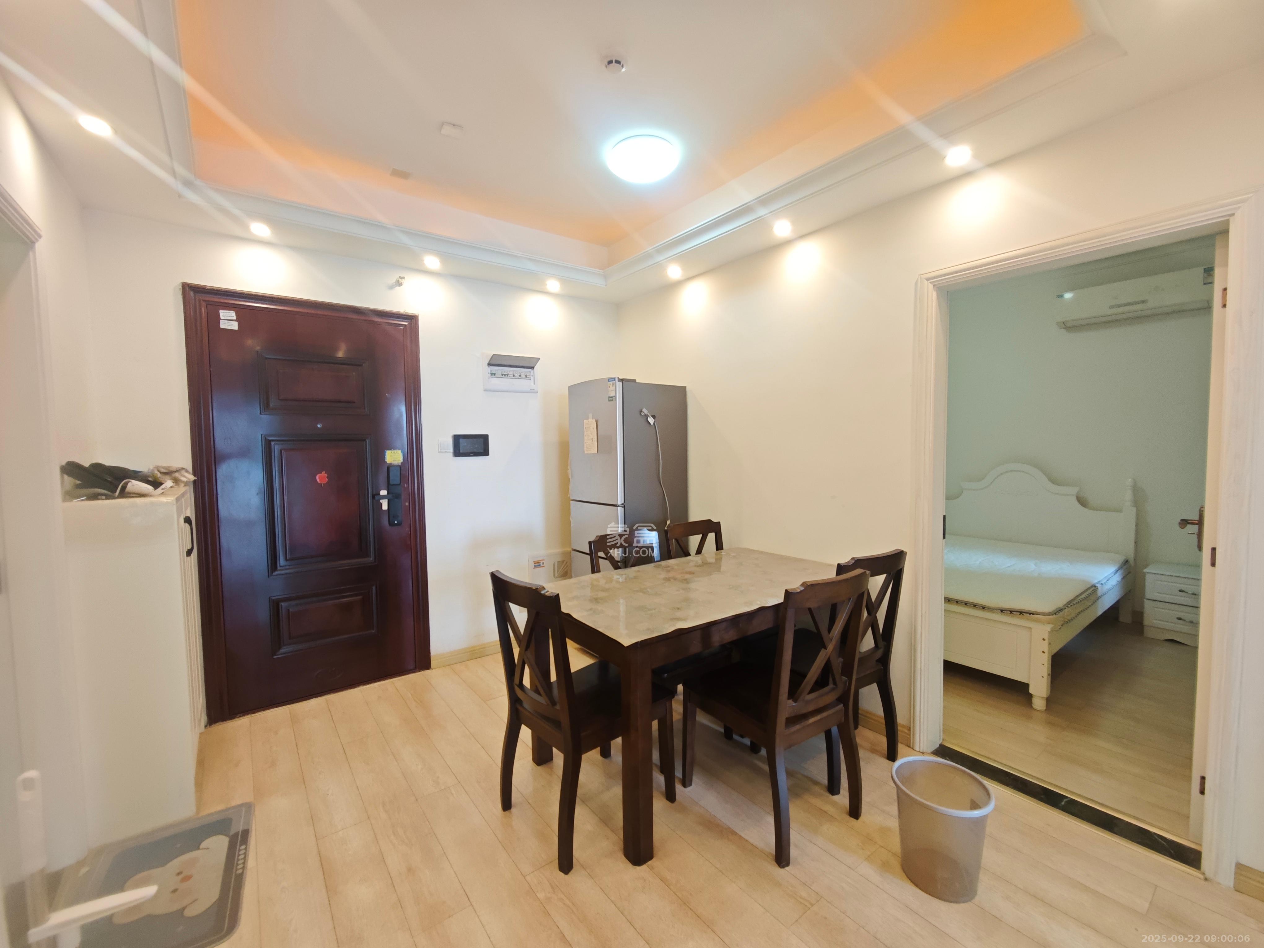 五江天街北区 2室2厅1卫 2400.0元/月 五江天街北区 2室2厅1卫 2400.0元/月室内图