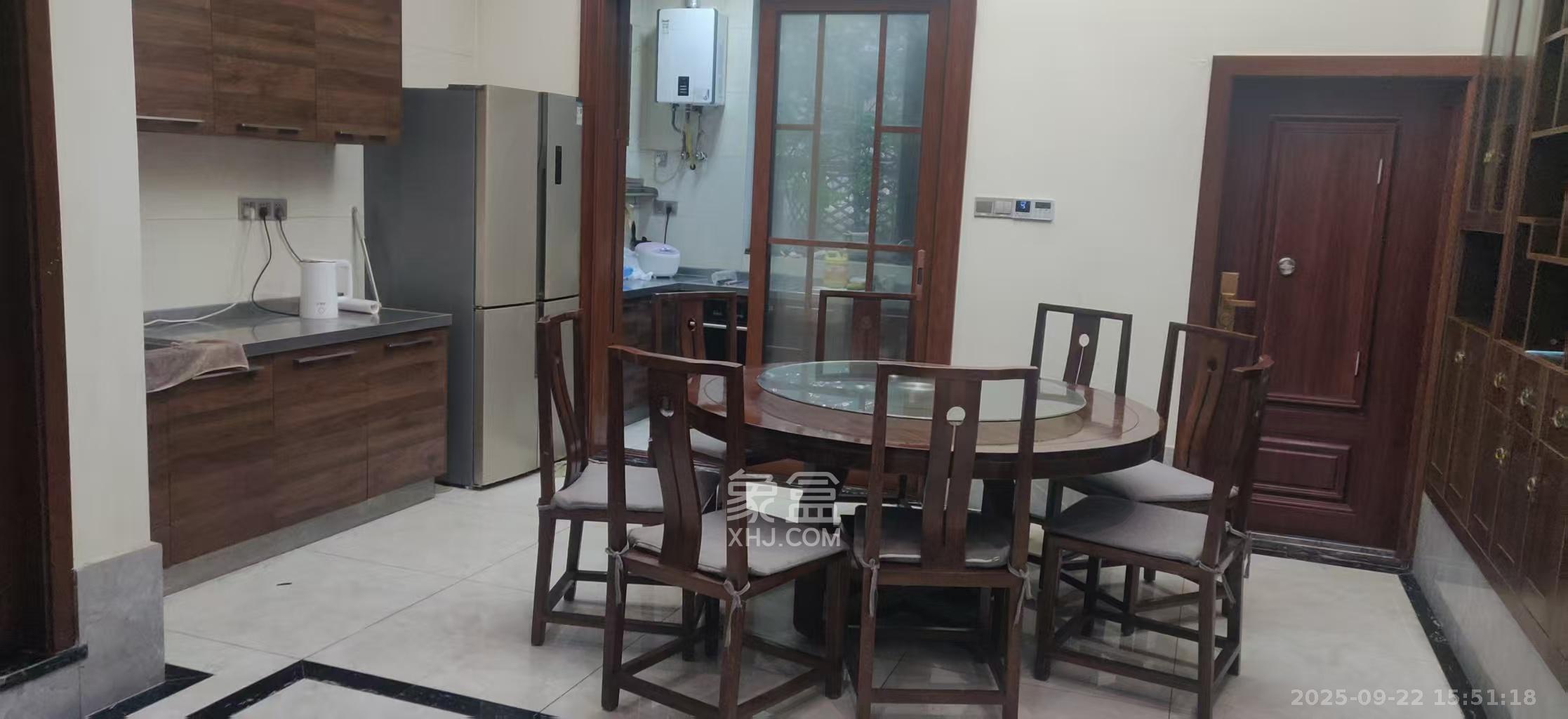 龙湖湘风原著（龙湖湘风星城）  5室3厅4卫    12000.0元/月室内图