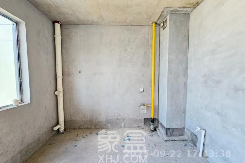 伊景园滨河苑  3室2厅2卫    800.0元/月 伊景园滨河苑  3室2厅2卫    800.0元/月室内图