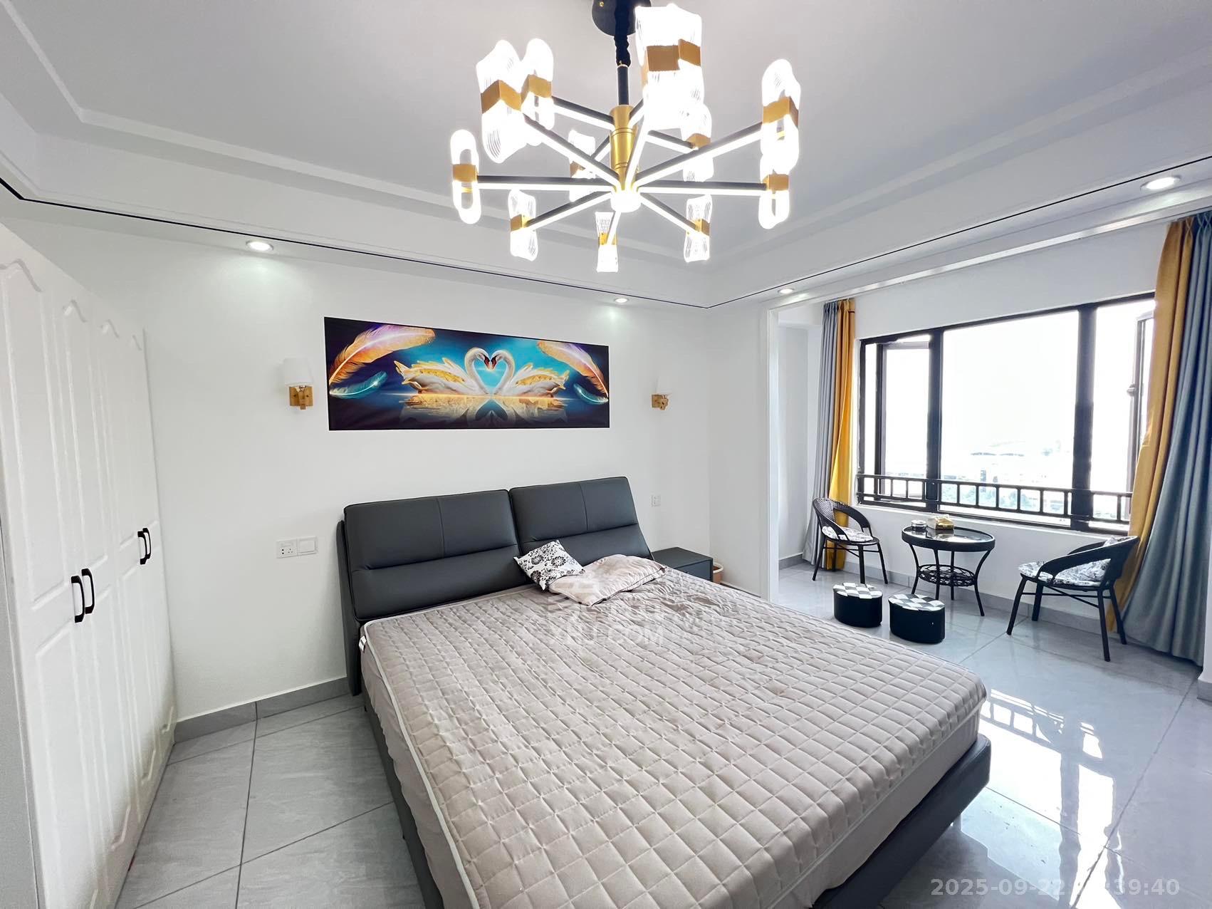 中海珑悦府  1室0厅0卫    1200.0元/月室内图