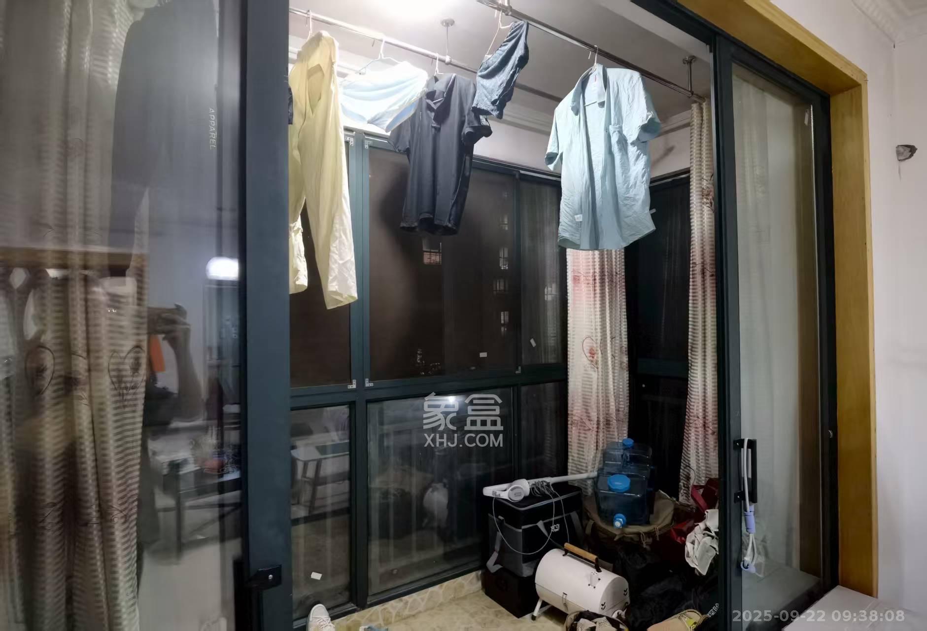 麓谷公馆（涉外国际公馆）  2室2厅1卫    2000.0元/月室内图