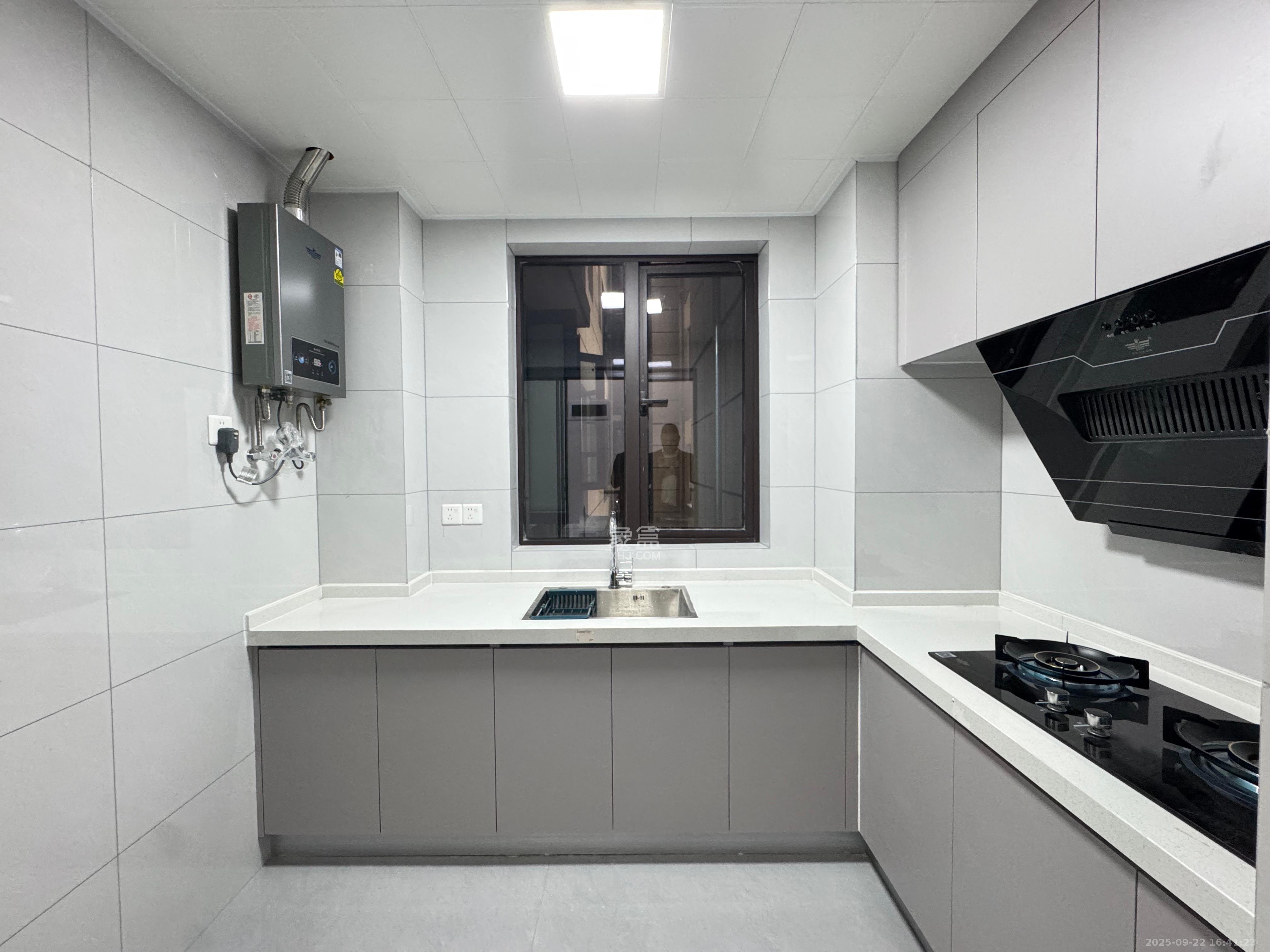 裕和府(乐万邦康桥悦城)  3室2厅2卫    2500.0元/月 裕和府(乐万邦康桥悦城)  3室2厅2卫    2500.0元/月室内图