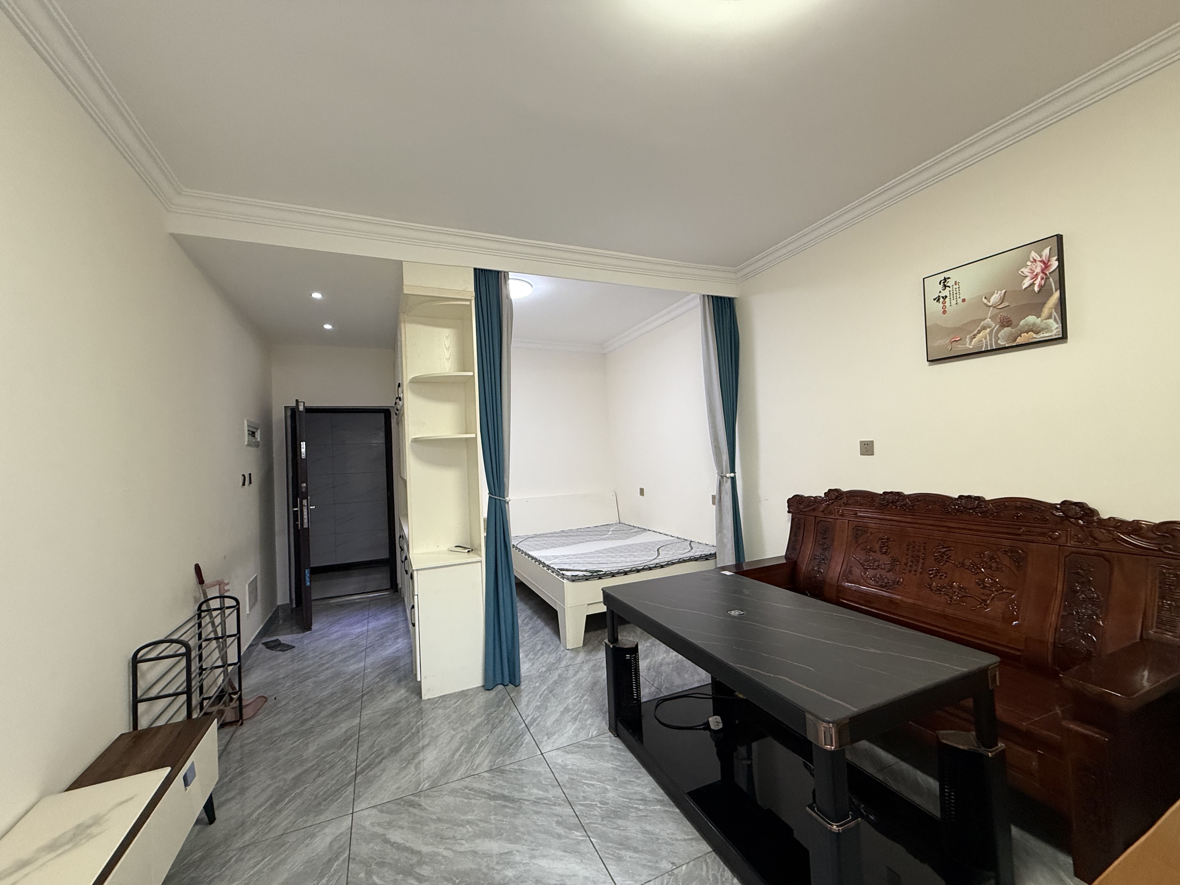 南苑上和三期  1室1厅1卫    1200.0元/月室内图