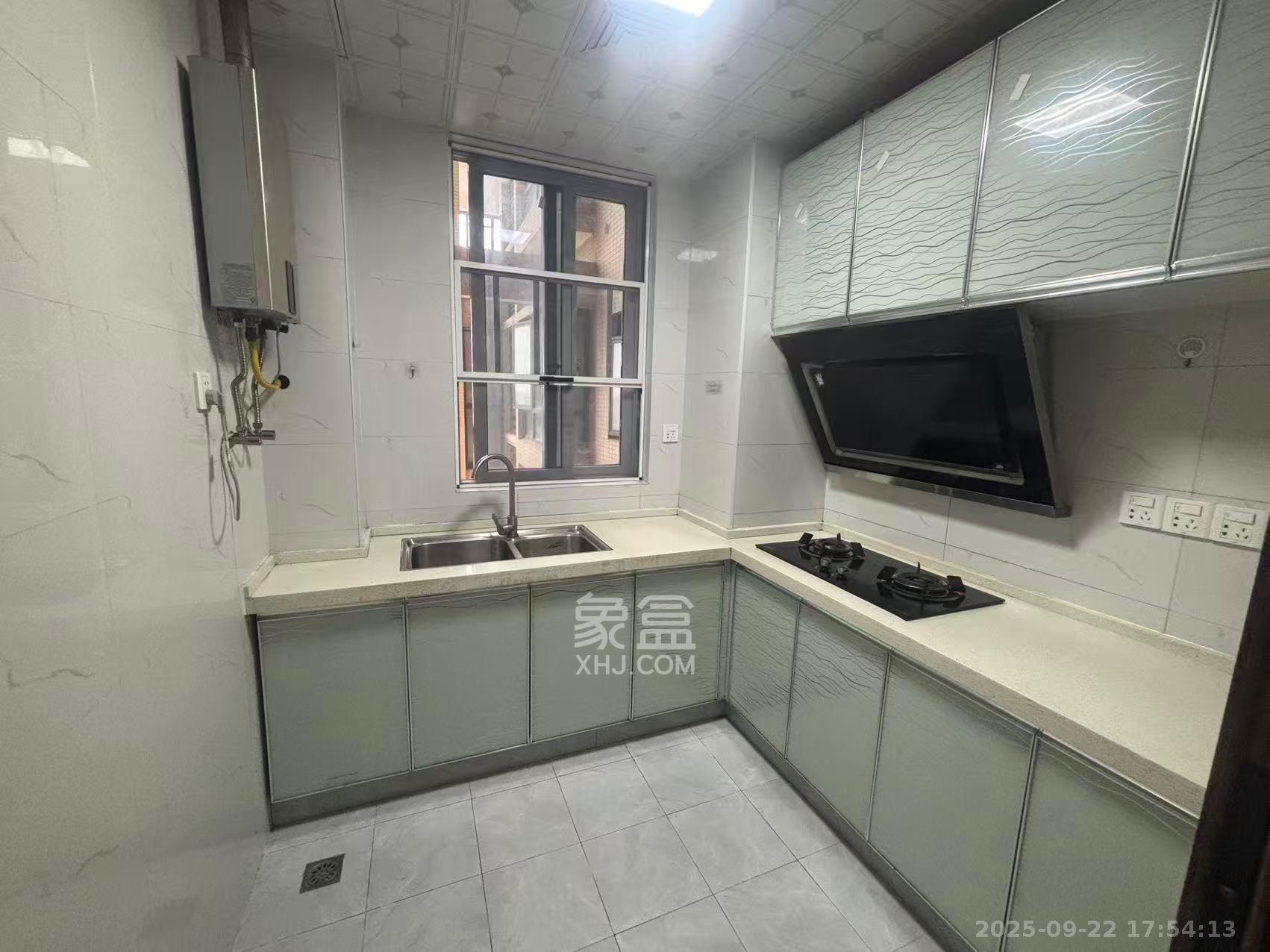 丰园城（鄱阳小区二期）  3室2厅1卫    1800.0元/月室内图