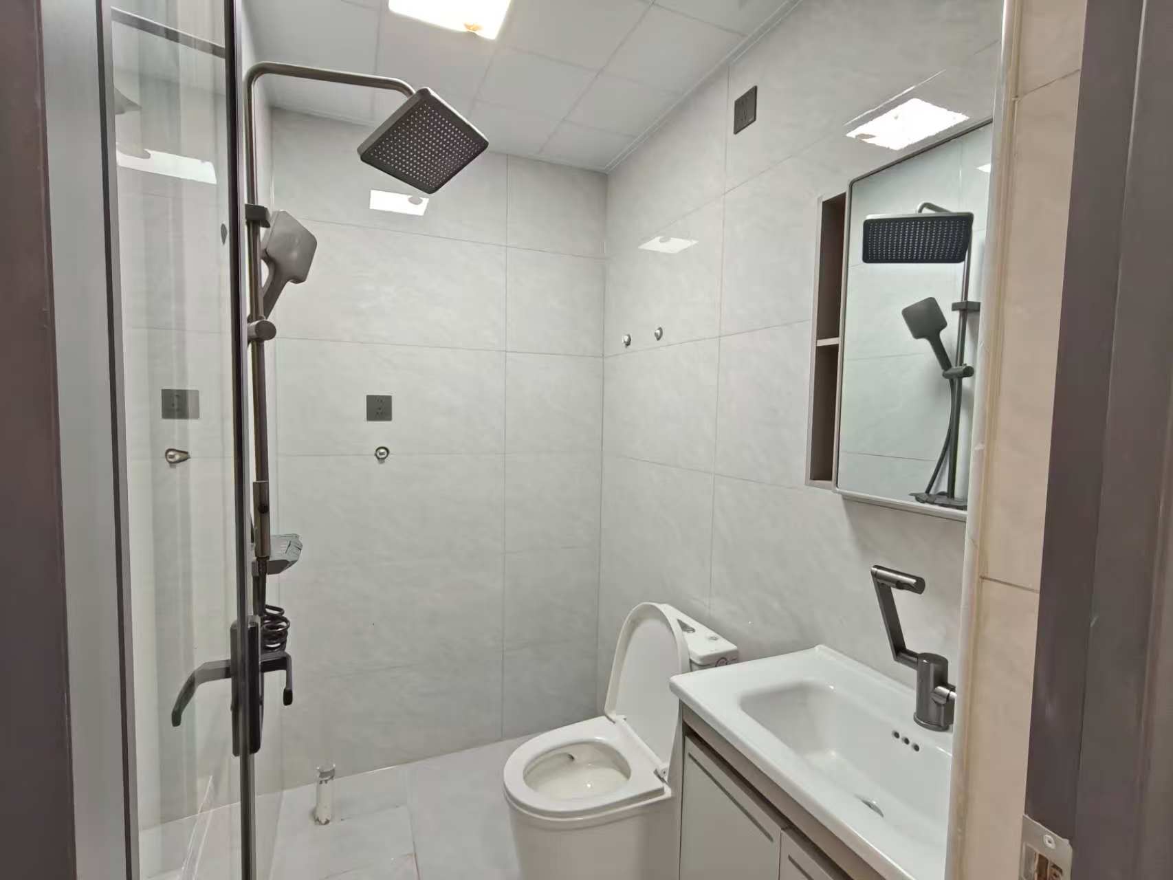 创业新村 1室0厅0卫 68.0万 创业新村 1室0厅0卫 68.0万室内图