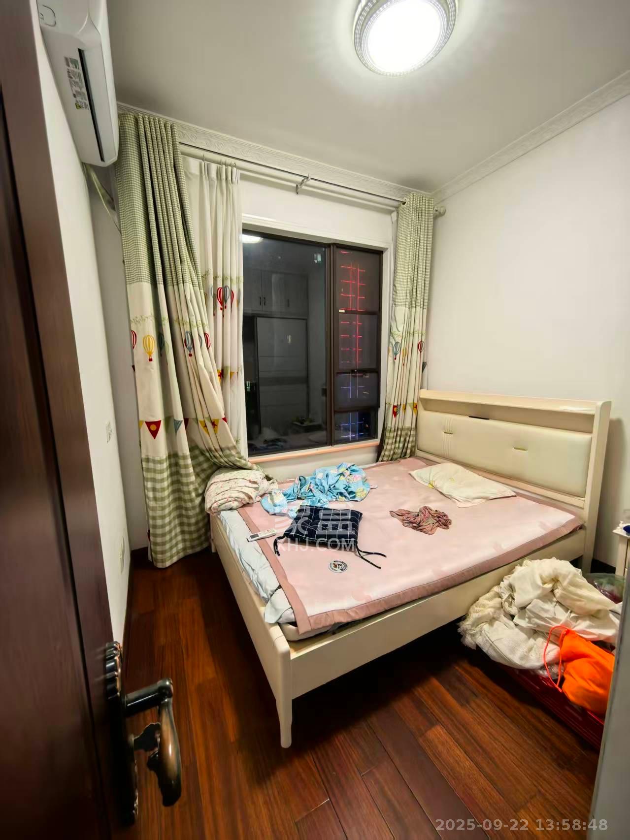 南山雍江汇(滨江国际新城) 4室2厅2卫 5000.0元/月 南山雍江汇(滨江国际新城) 4室2厅2卫 5000.0元/月室内图