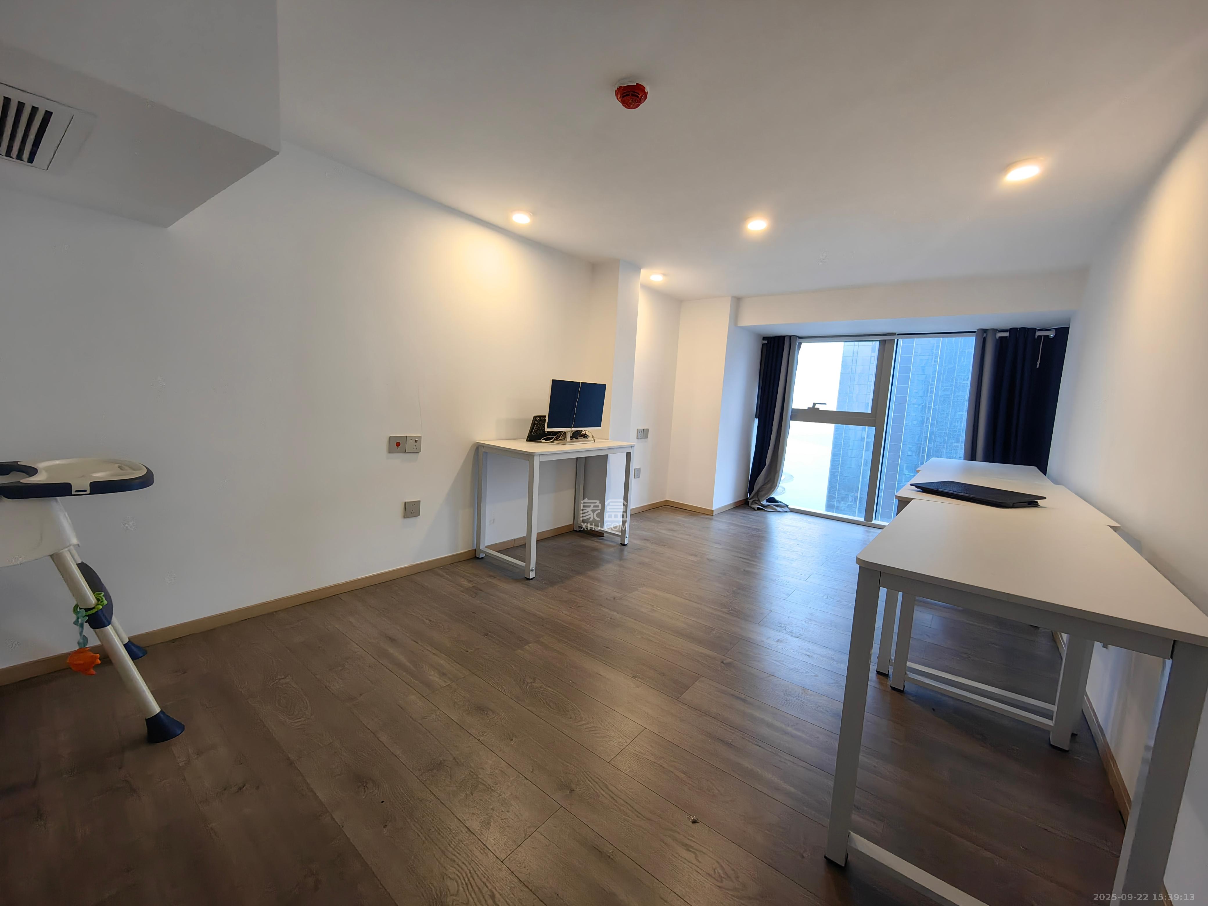 正荣梅溪紫阙台  2室1厅1卫    3000.0元/月室内图