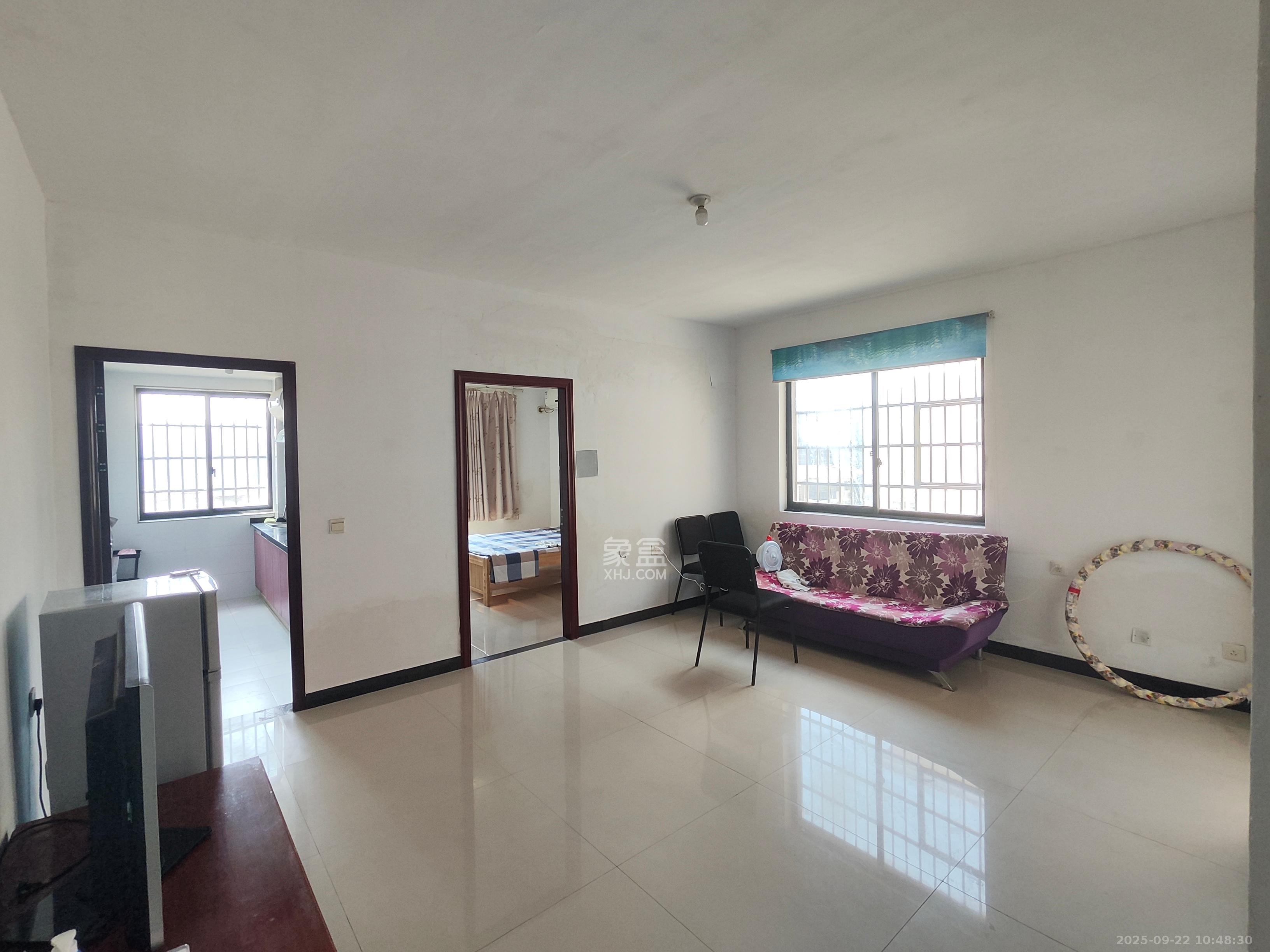 滨水名都 1室1厅1卫 1000.0元/月 滨水名都 1室1厅1卫 1000.0元/月室内图