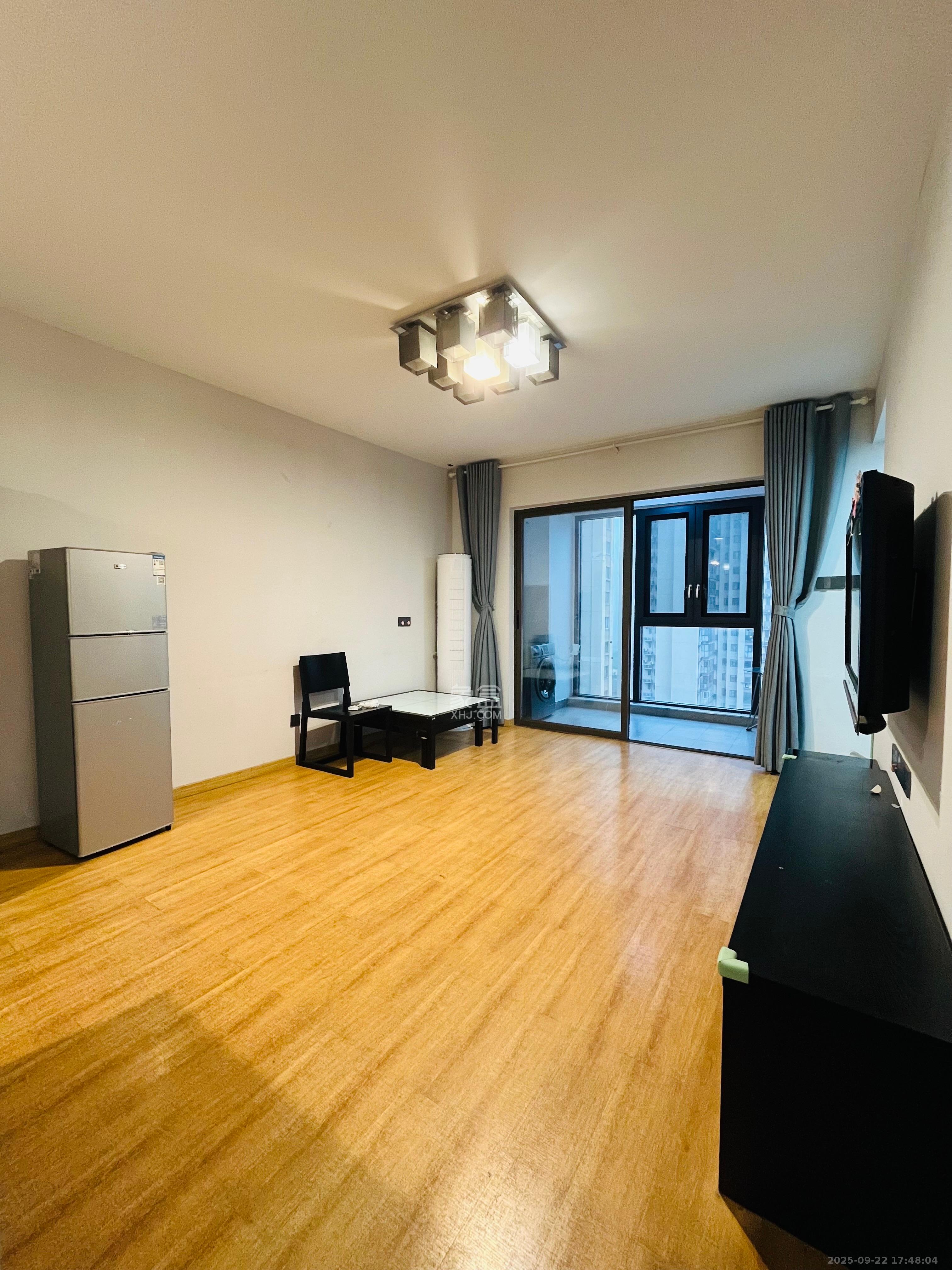 梅溪湖合能璞丽 3室1厅1卫 2500.0元/月 梅溪湖合能璞丽 3室1厅1卫 2500.0元/月室内图