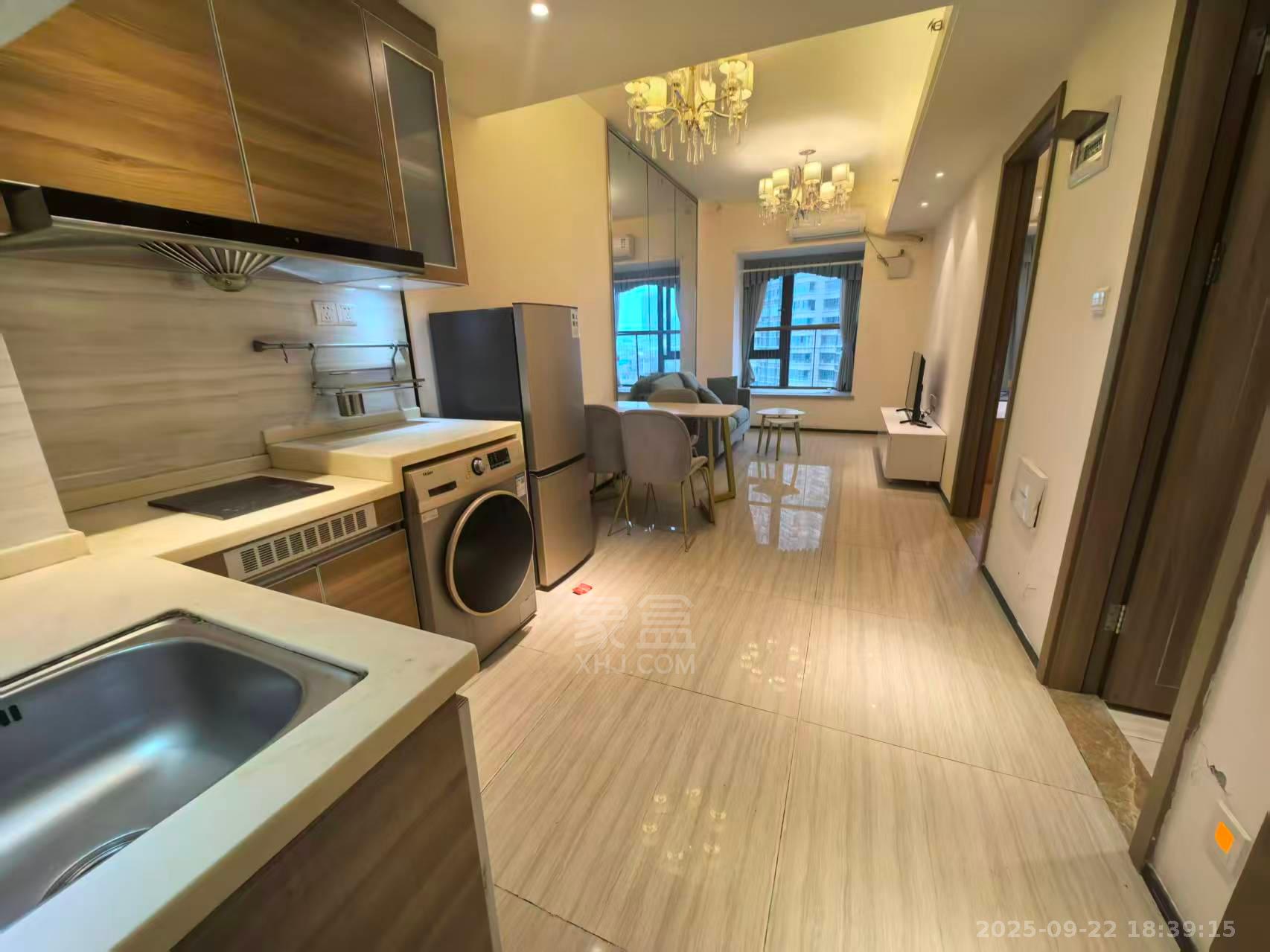 恒大御景湾 1室1厅1卫 1300.0元/月 恒大御景湾 1室1厅1卫 1300.0元/月室内图